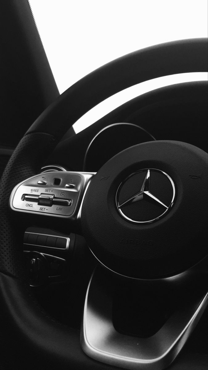 Mercedes Hintergrundbild 675x1200. mercedes #mercedesbenz #benz #tumblr #vintage #car #blackwhitephotography #auto #aesthetic. Автомобили мечты, Автомобили, Роскошный автомобиль