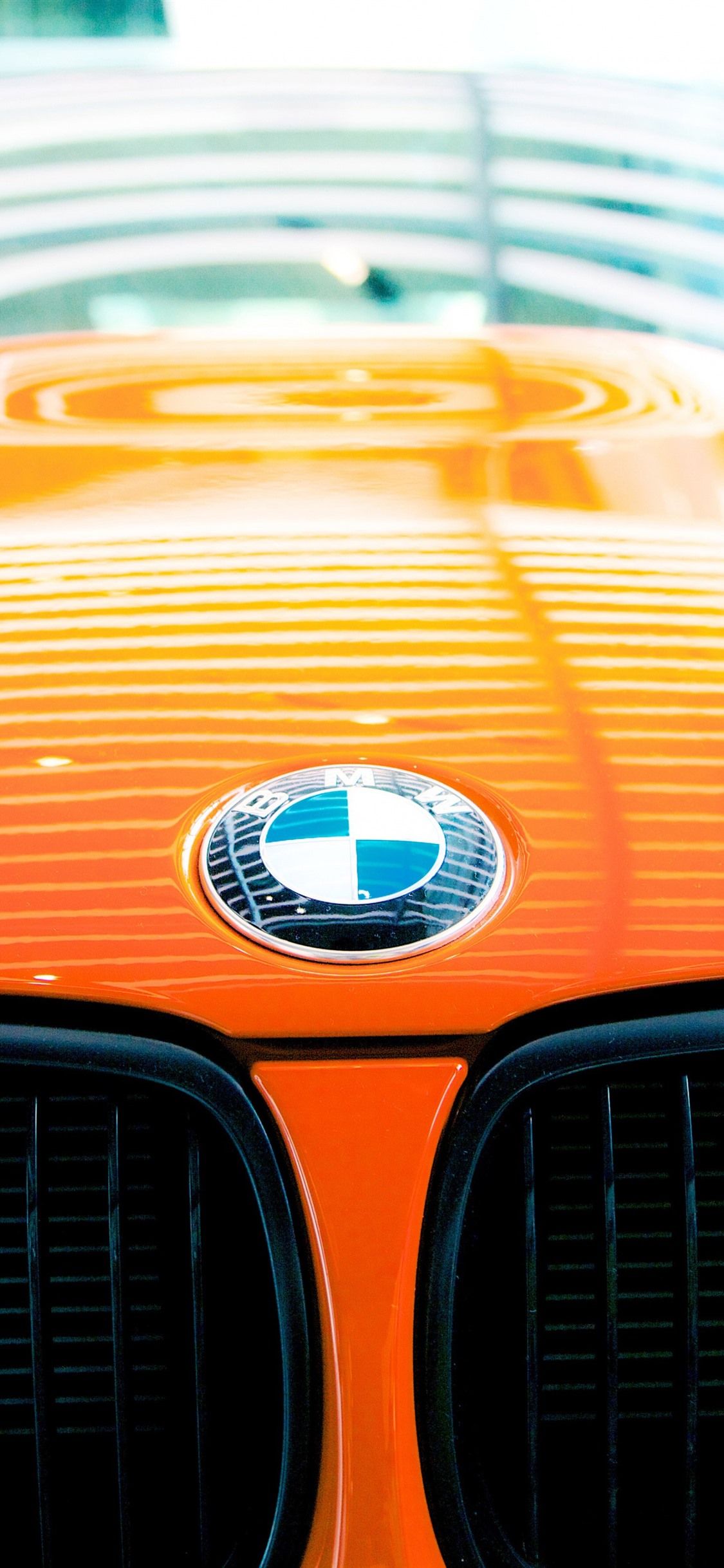  BMW Hintergrundbild 1125x2436. BMW Logo, orangefarbenes Auto 5120x2880 UHD 5K Hintergrundbilder, HD, Bild