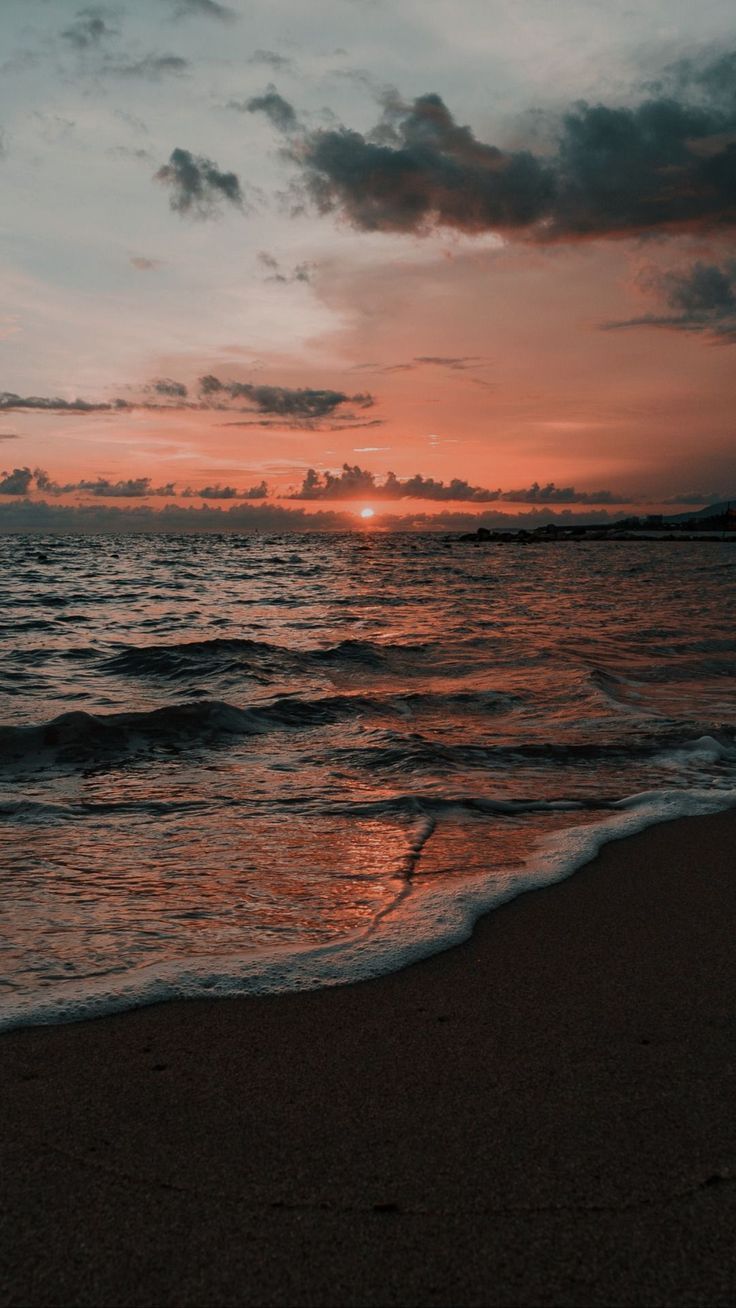  Meer Hintergrundbild 736x1308. Sunset Lockscreen Tumblr. Landscape wallpaper, Sunset wallpaper, Beach sunset wallpaper