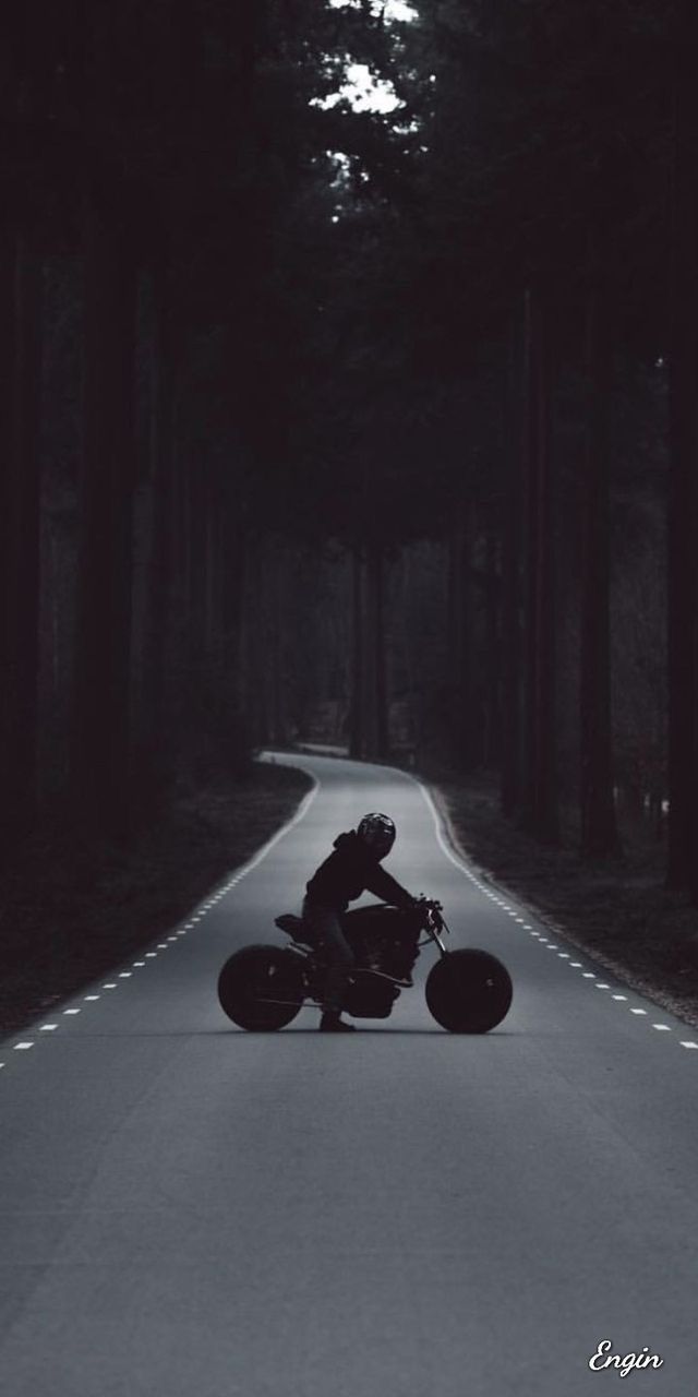  Motorrad Hintergrundbild 640x1280. emmanuel BALAYER on Who I am. Motorcycle wallpaper, Motorcycle photography, Futuristic motorcycle