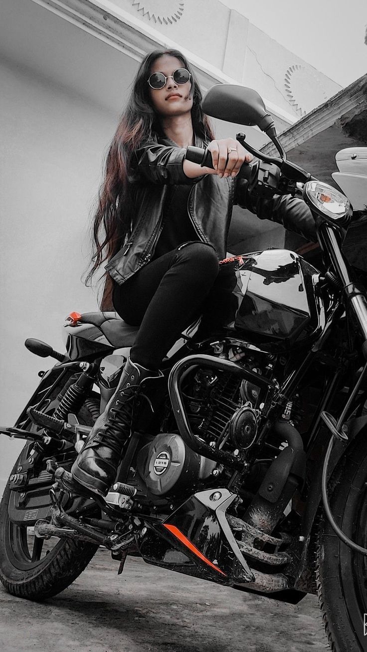  Motorrad Girl Hintergrundbild 736x1307. motobyke Mотоцикл 오토바이 moto 摩托車 motorrad मोटरसाइकिल