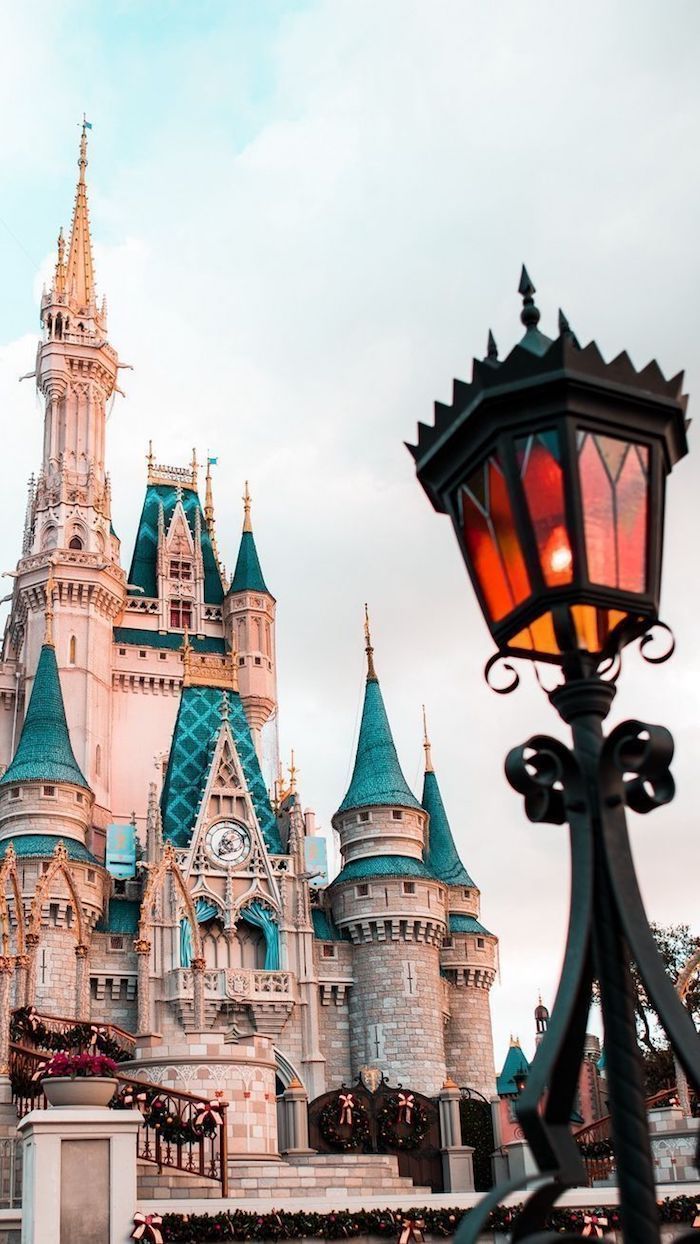  Das Beste Der Welt Hintergrundbild 700x1244. Die schönsten Disney Hintergrundbilder für Handy und PC