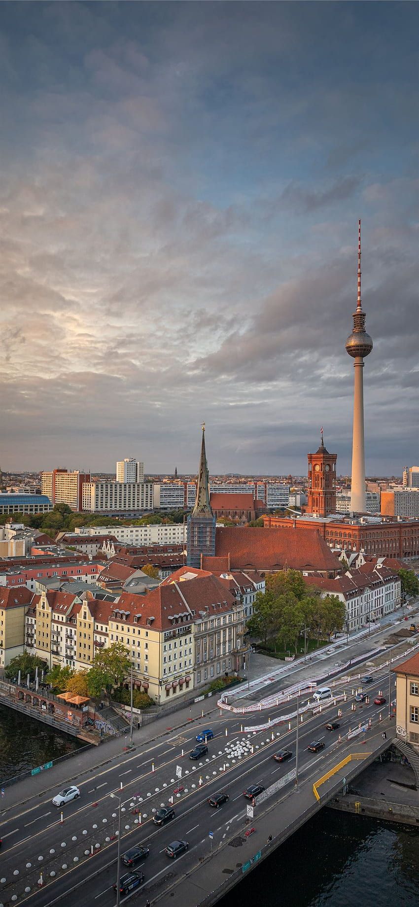 Berlin Hintergrundbild 850x1840. Berlin Germany Tower Bridges Street Rivers. iPhone HD phone wallpaper