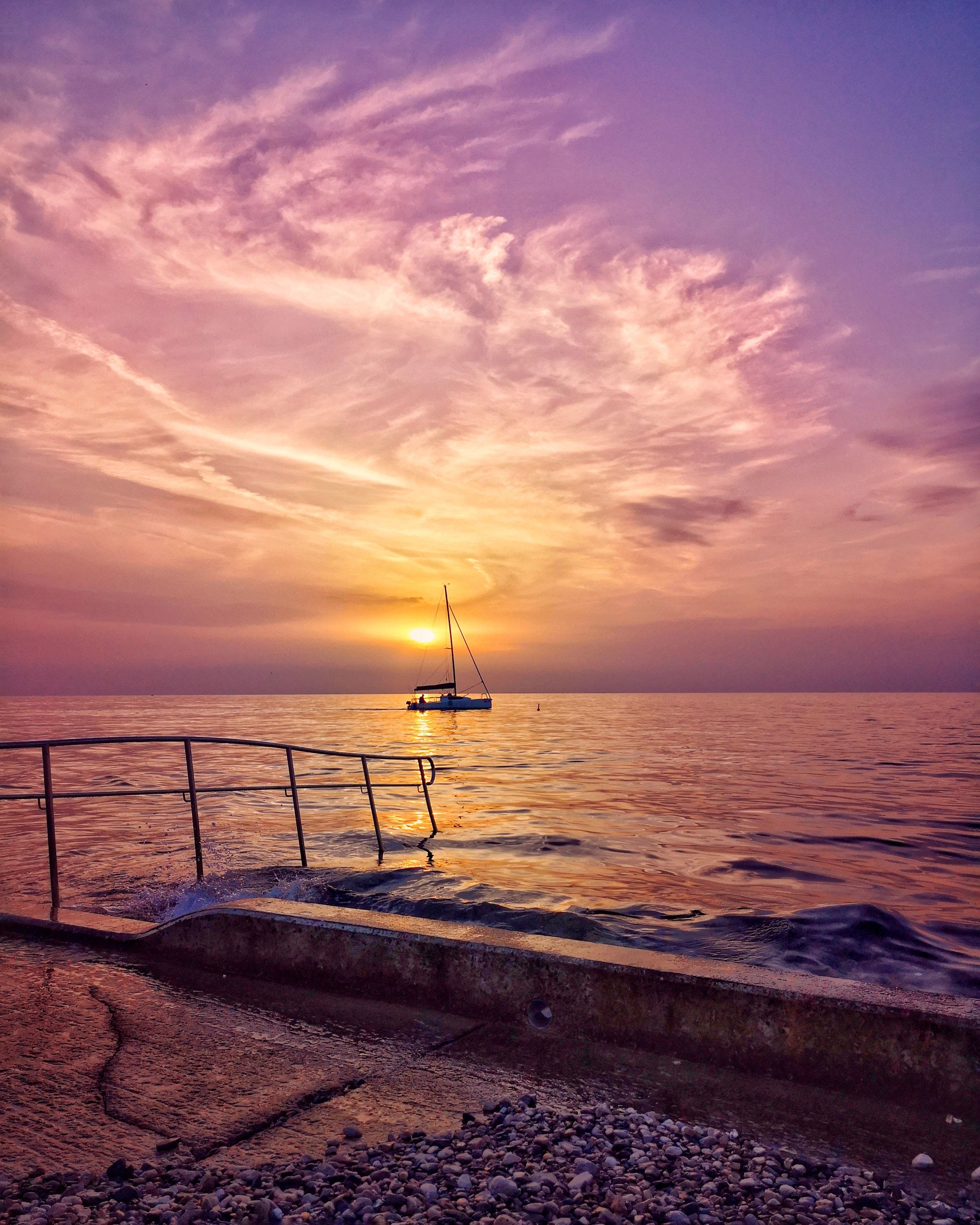  Sonnenuntergang Hintergrundbild 2976x3720. 100.Sonnenuntergang Strand Bilder Und Fotos · Kostenlos Downloaden · Stock Fotos