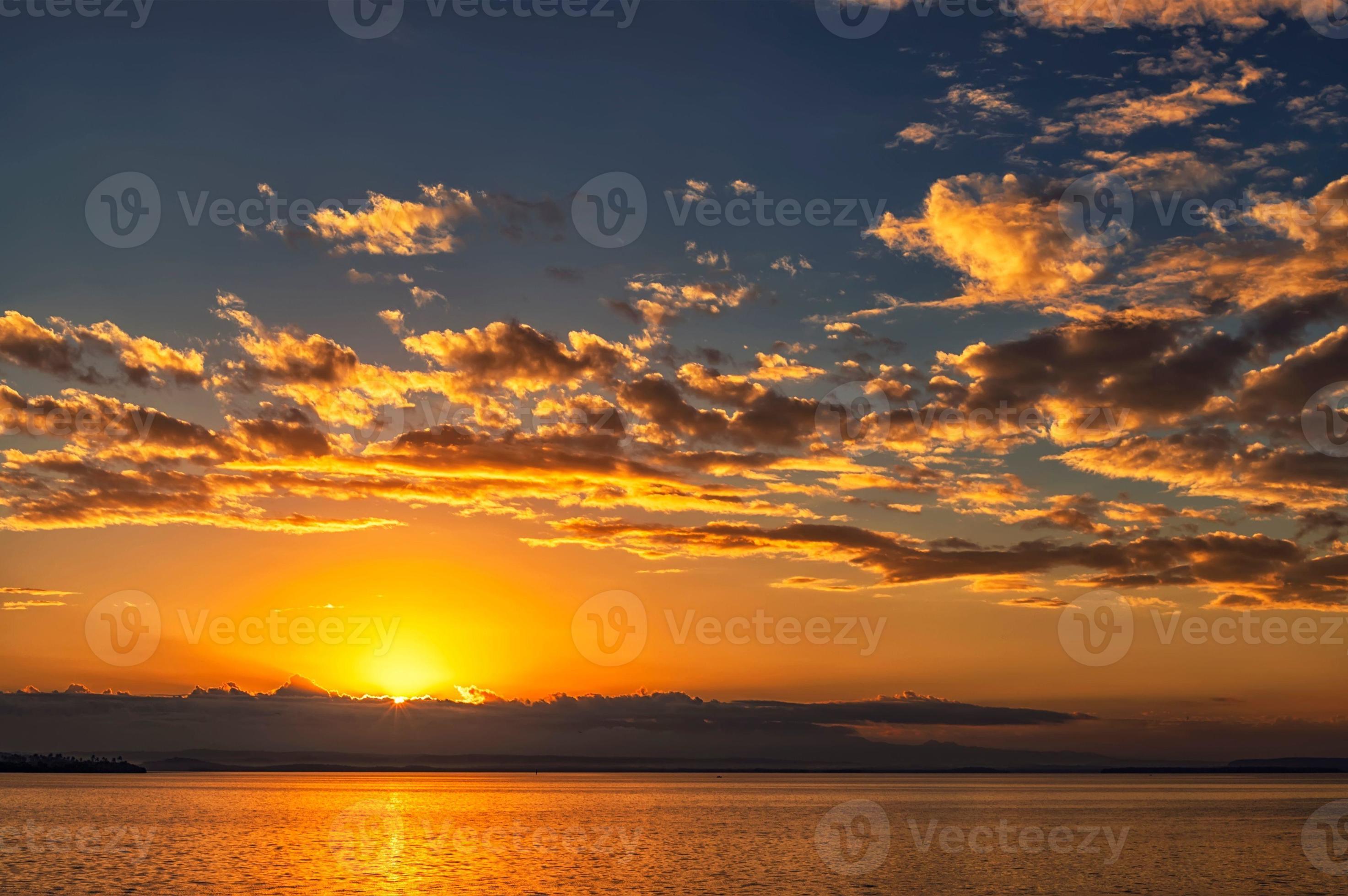  Sonnenuntergang Hintergrundbild 2946x1960. Sonnenuntergang Lebendig, Hintergrundbild Sonnenuntergang Lebendiger Hintergrund Lebendiger Sonnenuntergang. 17466019 Stock Photo Bei Vecteezy