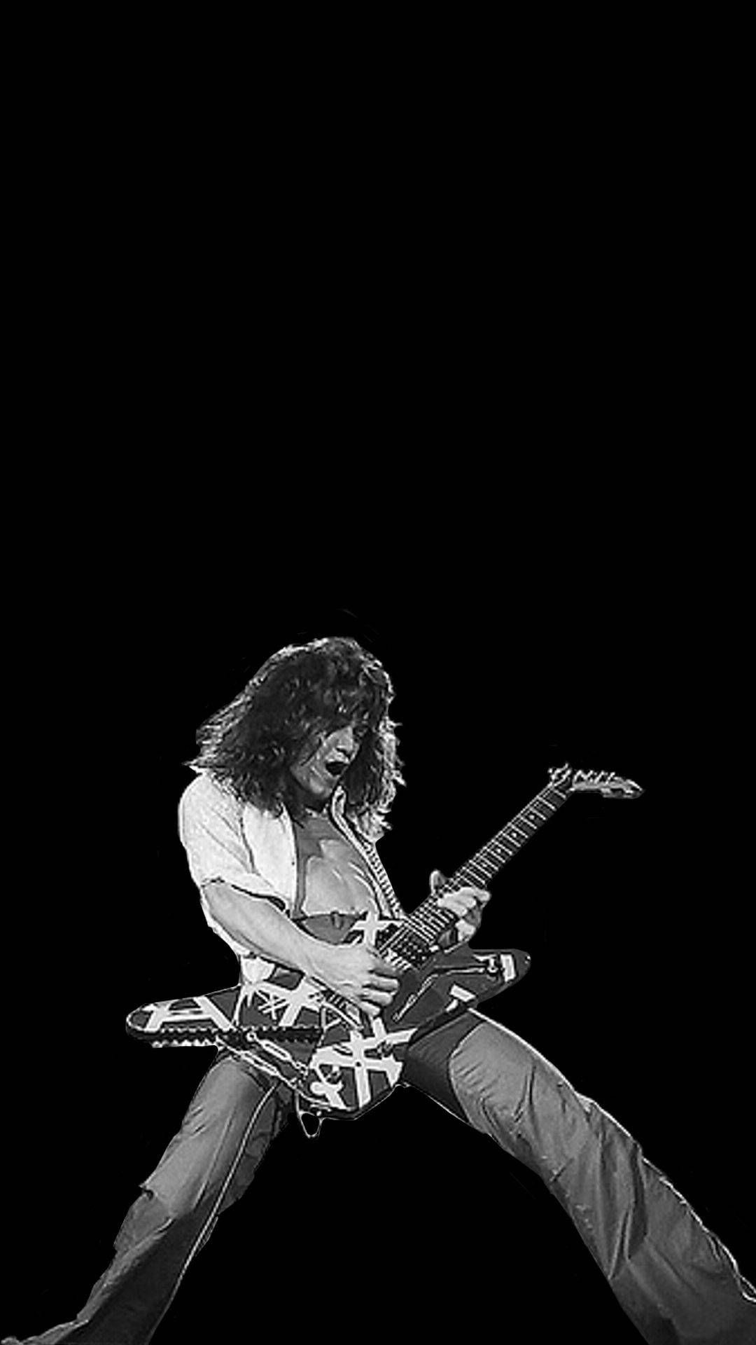 Eddie Van Halen Hintergrundbild 1080x1920. Download Eddie Van Halen Vintage Portrait Wallpaper