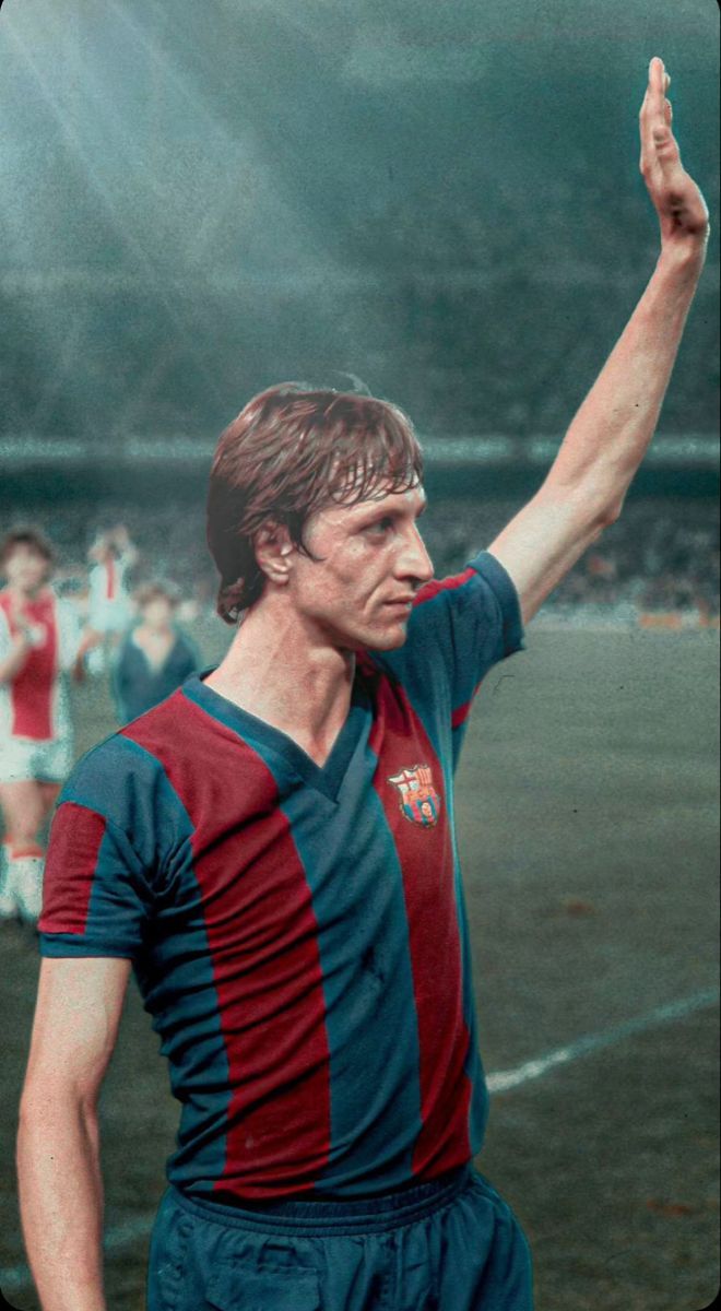 Johan Cruyff Hintergrundbild 660x1200. Johan Cruijff. Football image, European soccer players, Football players image