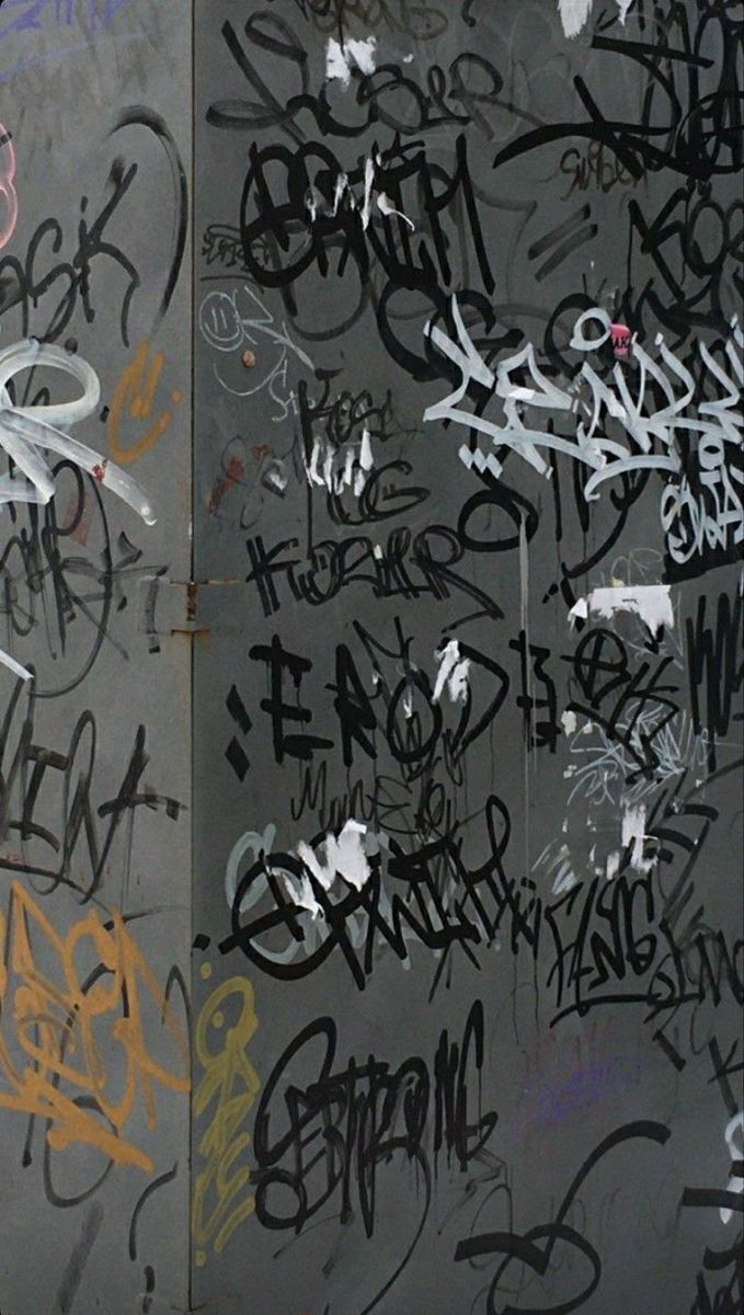 Graffiti Hintergrundbild 679x1200. instagram #wallpaper #aesthetic #core #graffiti #tagging #street #underground. Graffiti de rua, Arte de rua, Papel de parede hippie