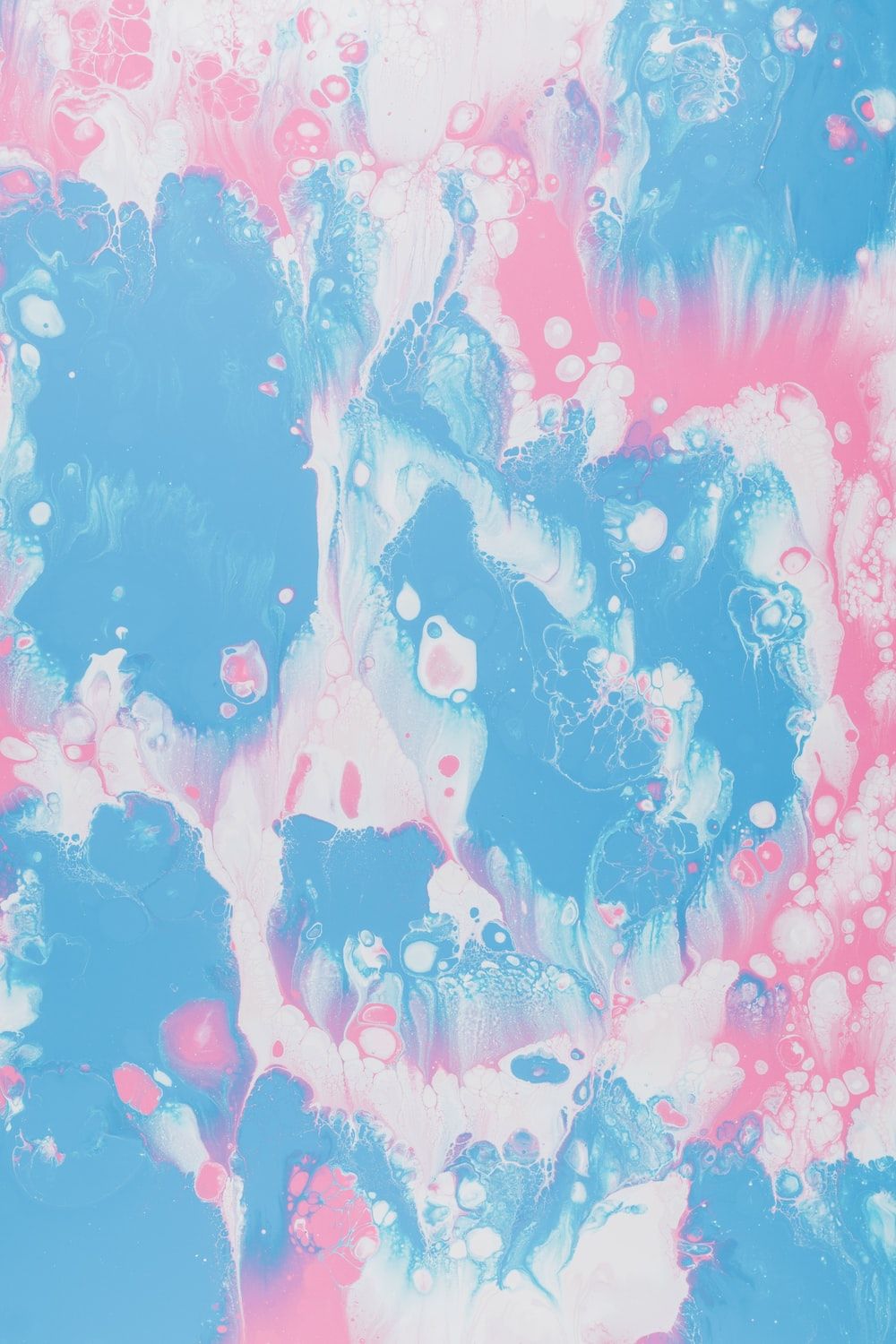 Fraktale Hintergrundbild 1000x1500. Foto zum Thema rosa und blaue abstrakte malerei