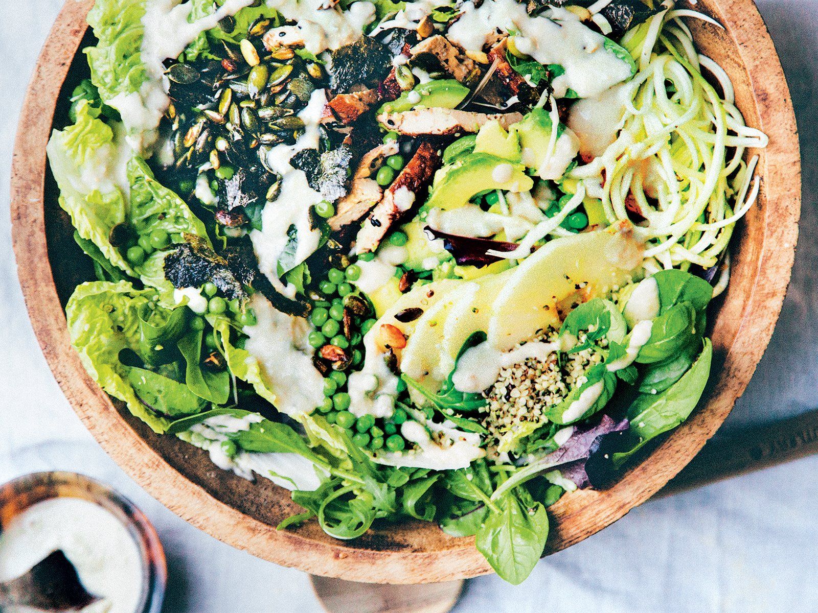  Salat Hintergrundbild 1600x1200. Salat mit Räuchertofu und Erbsen