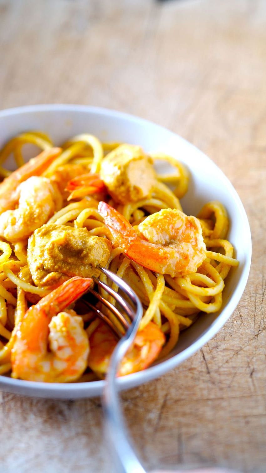  Nudeln Hintergrundbild 850x1511. Pasta, Seafood, Wine, Shrimp, Serving, pad thai HD phone wallpaper