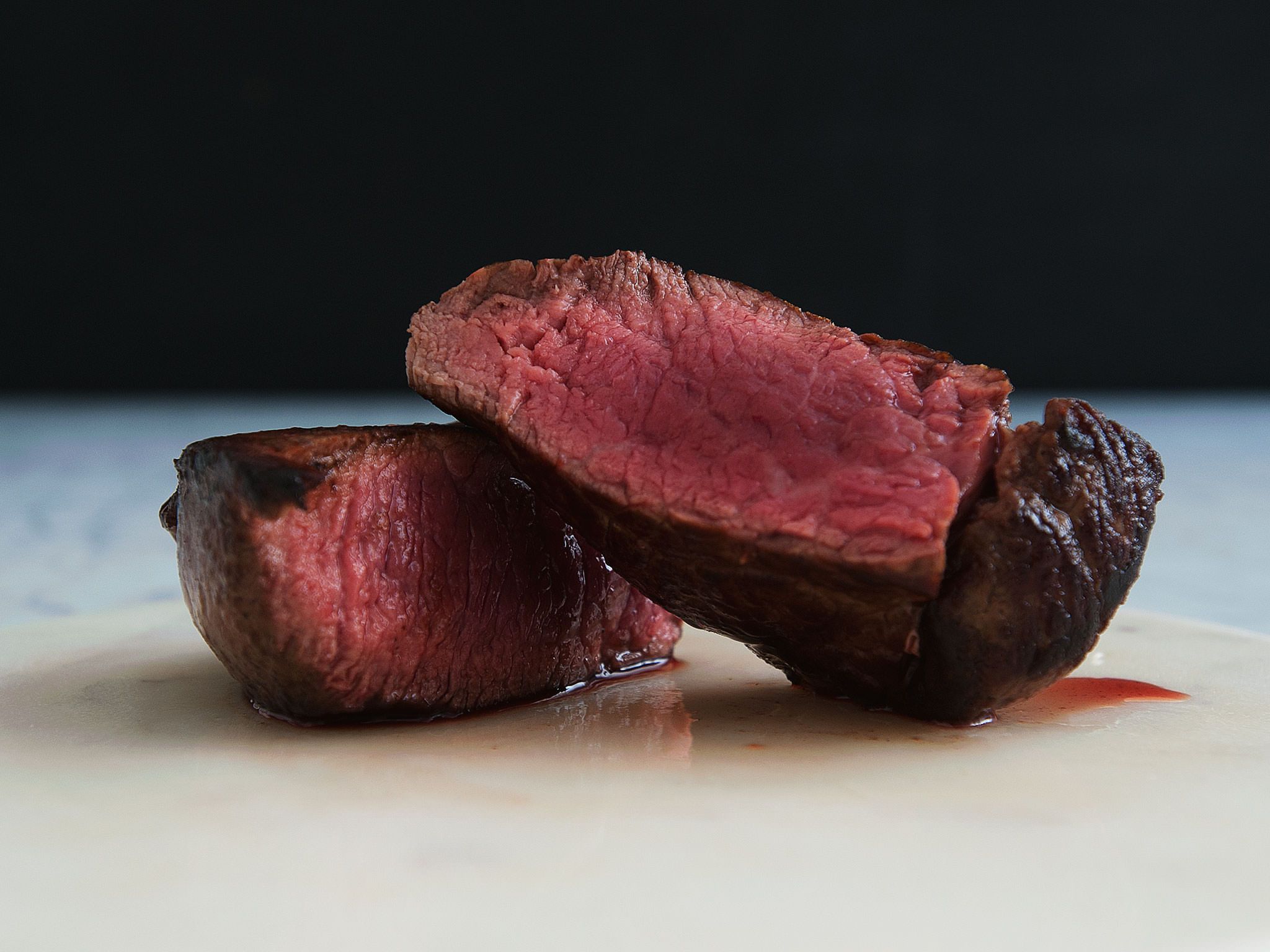  Fleisch Hintergrundbild 2048x1536. Steak in Perfektion Mal