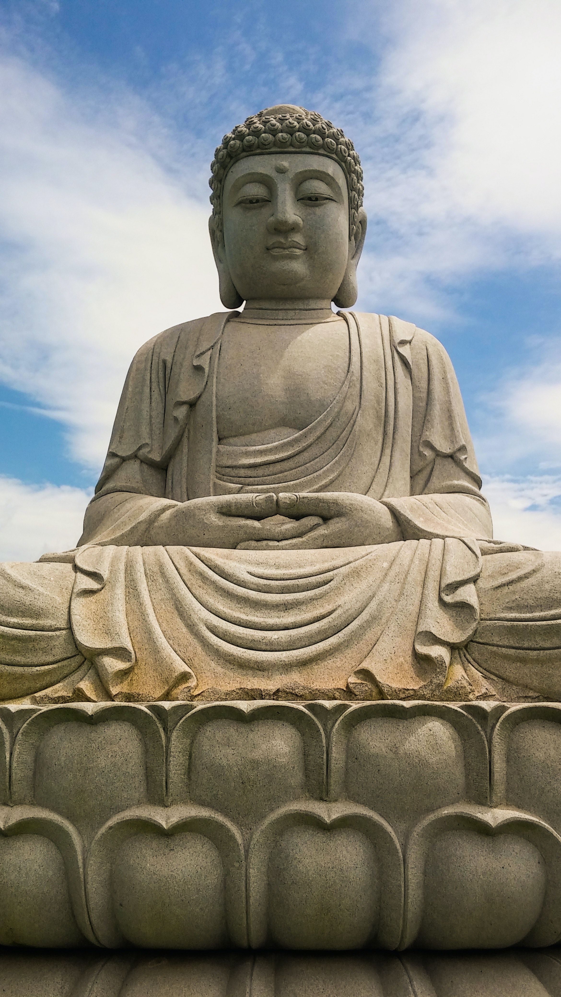  Buddha Hintergrundbild 2340x4160. 2.Buddha Bilder Und Fotos · Kostenlos Downloaden · Stock Fotos