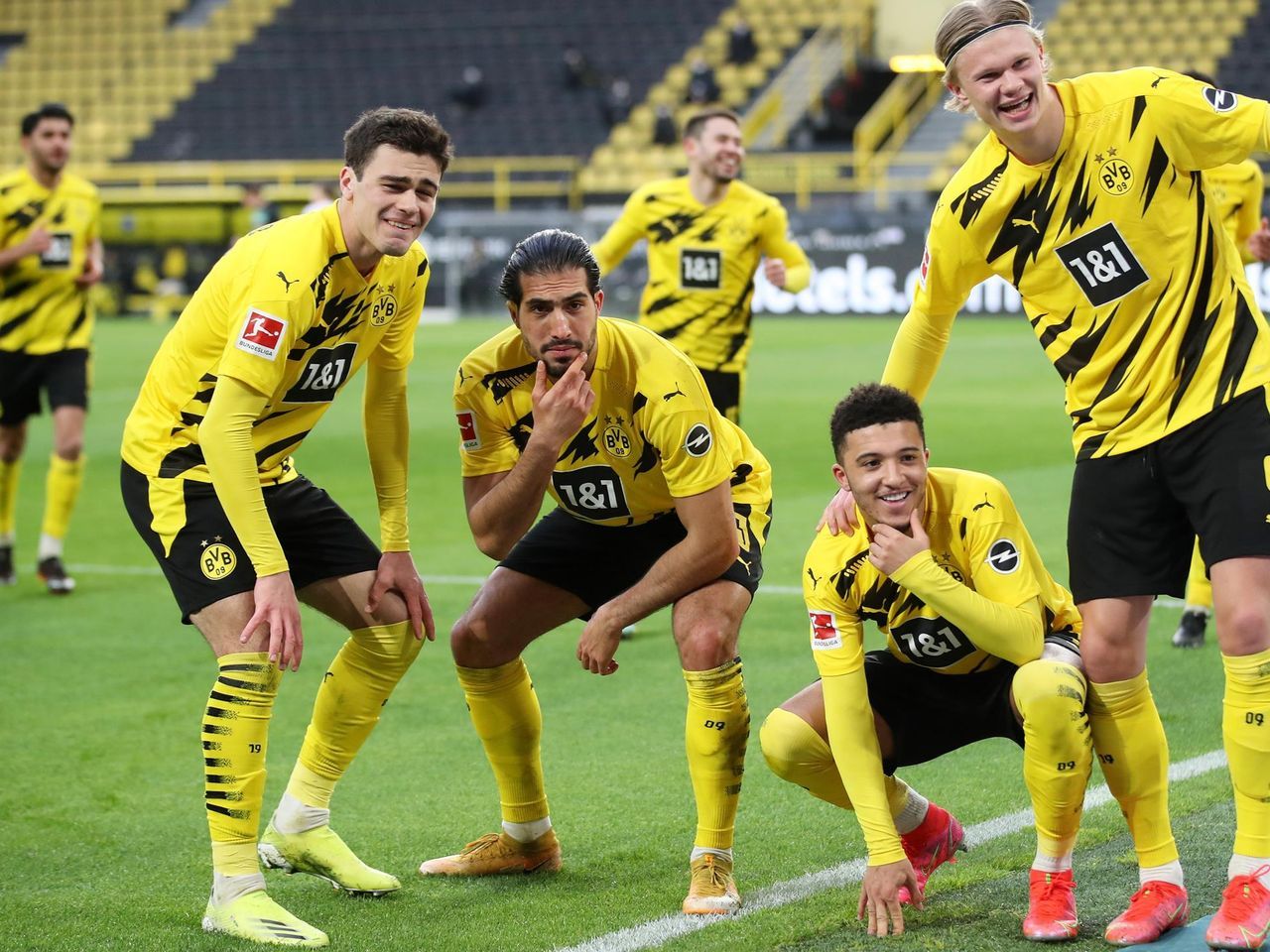  BVB HD Hintergrundbild 1280x960. BVB verkürzt Rückstand auf Rang vier: Borussia Dortmund mit Pflichtsieg gegen Arminia Bielefeld