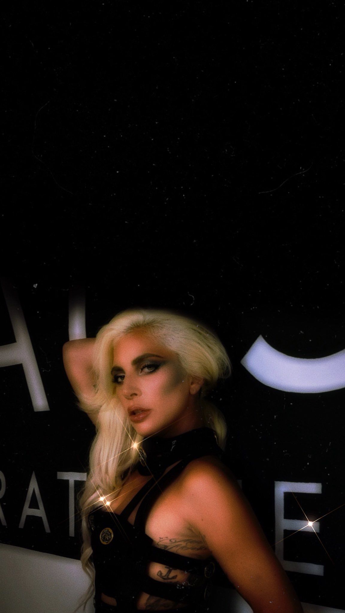  Lady Gaga Hintergrundbild 1152x2048. 