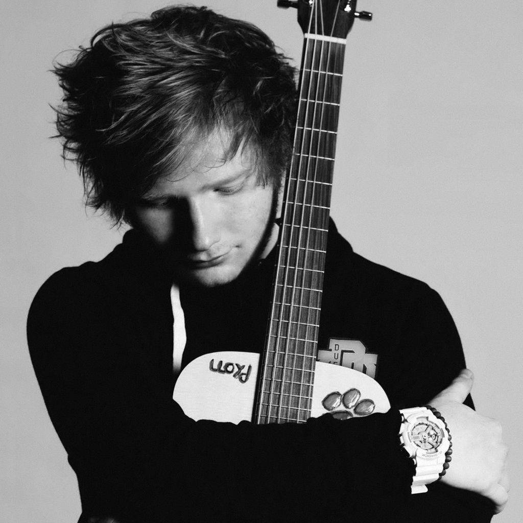  Ed Sheeran Hintergrundbild 1024x1024. Download Ed Sheeran And His Guitar Wallpaper