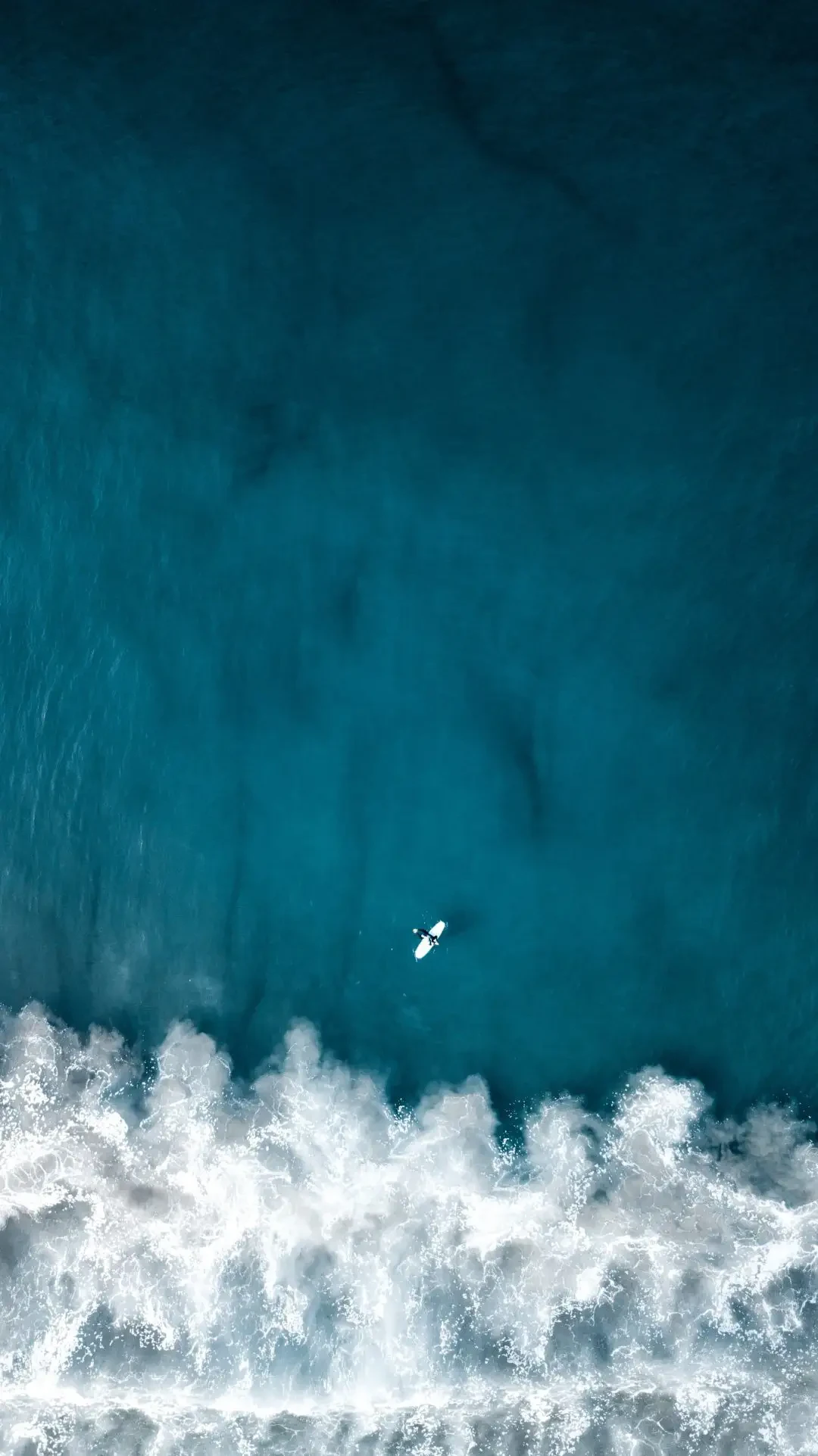  Ozean Hintergrundbild 1080x1923. Aesthetic Ocean Wallpaper For iPhone (Free Download!)