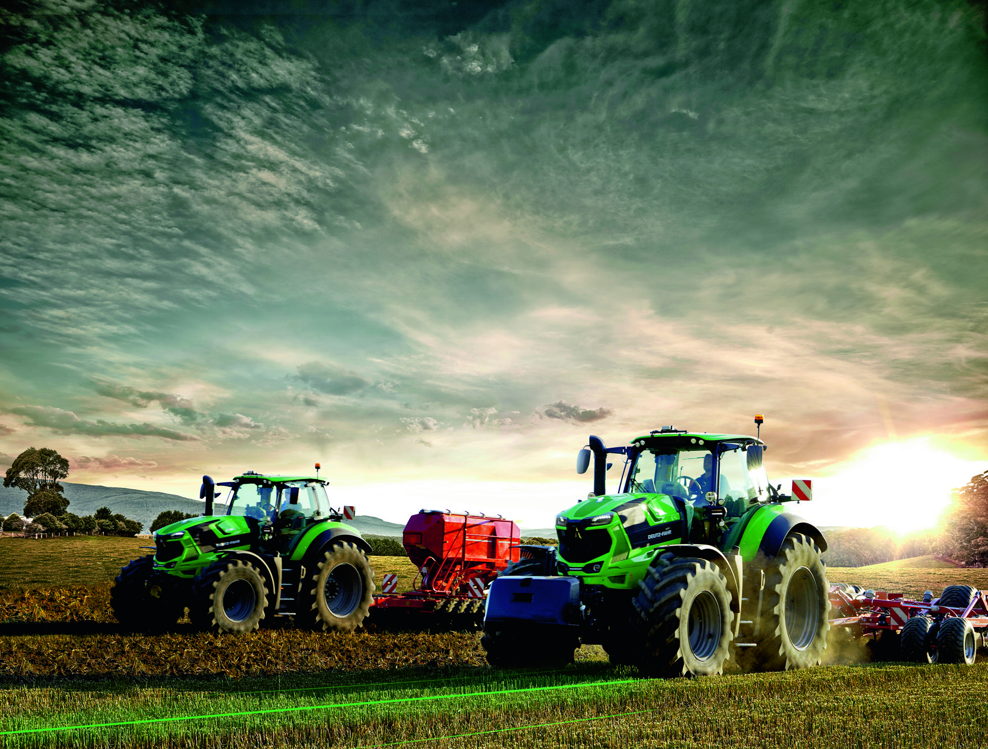  Deutz Hintergrundbild 2000x1517. Deutz Fahr Präsentiert Den Neuen 8280 TTV