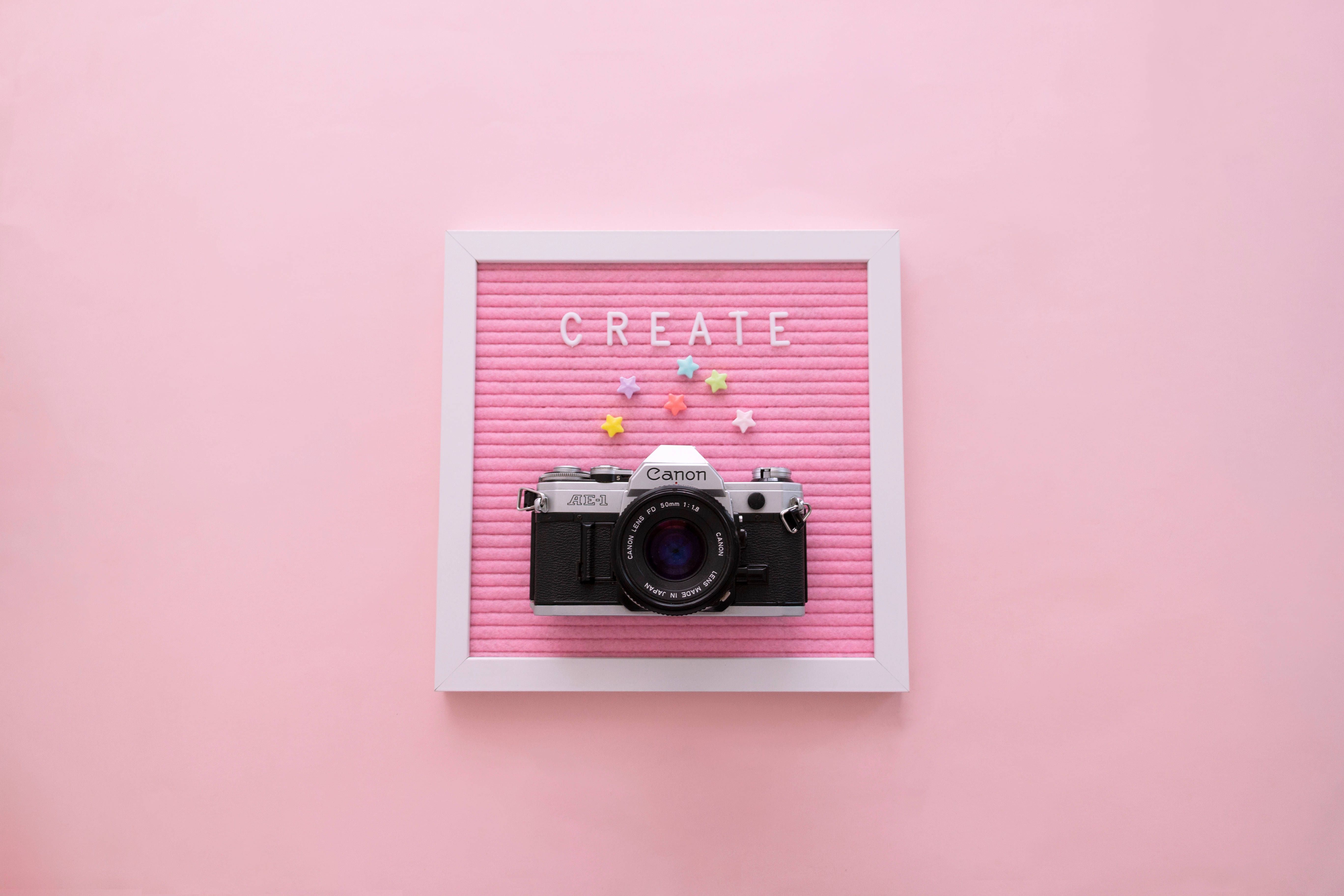  Kamera Hintergrundbild 5472x3648. Download Framed Camera Aesthetic Pink Desktop Wallpaper