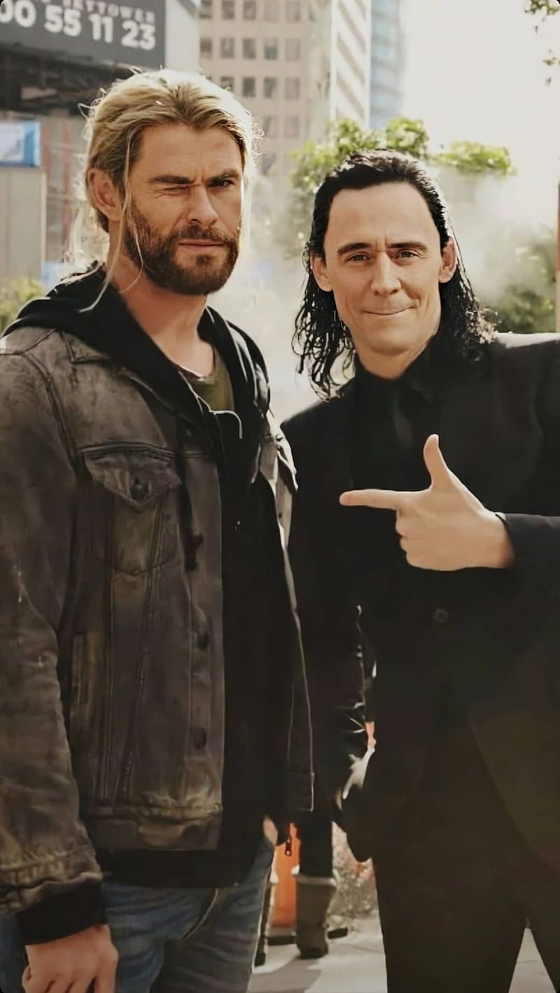  Thor Hintergrundbild 800x1419. Loki and Thor, avengers, god of mischief, god of thunder, marvel, onlymarvel, HD phone wallpaper
