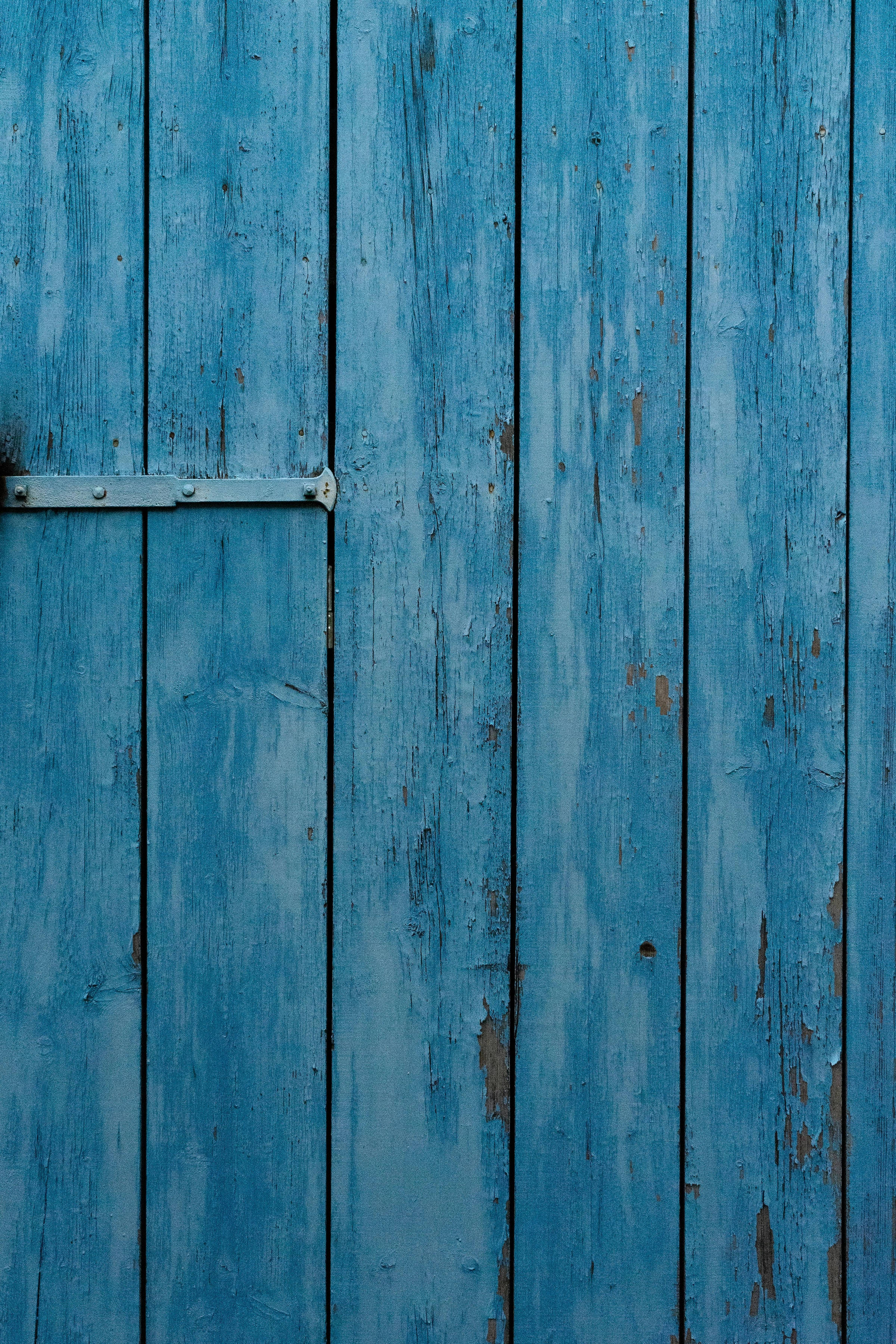  Planke Hintergrundbild 2400x3600. Download Minimalist Cute Blue Aesthetic Wooden Door Wallpaper