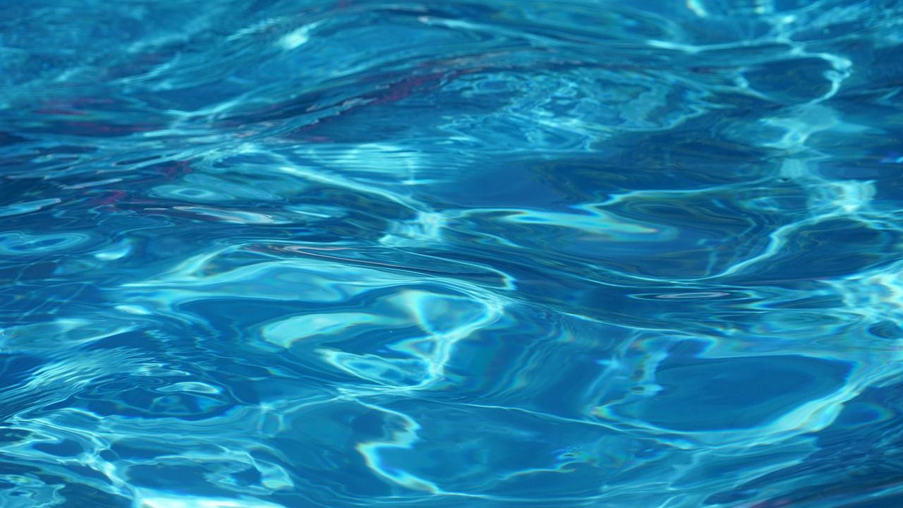 Wasser Hintergrundbild 1280x720. Schwimmbad Wasser Hintergrund Foto auf Pixabay
