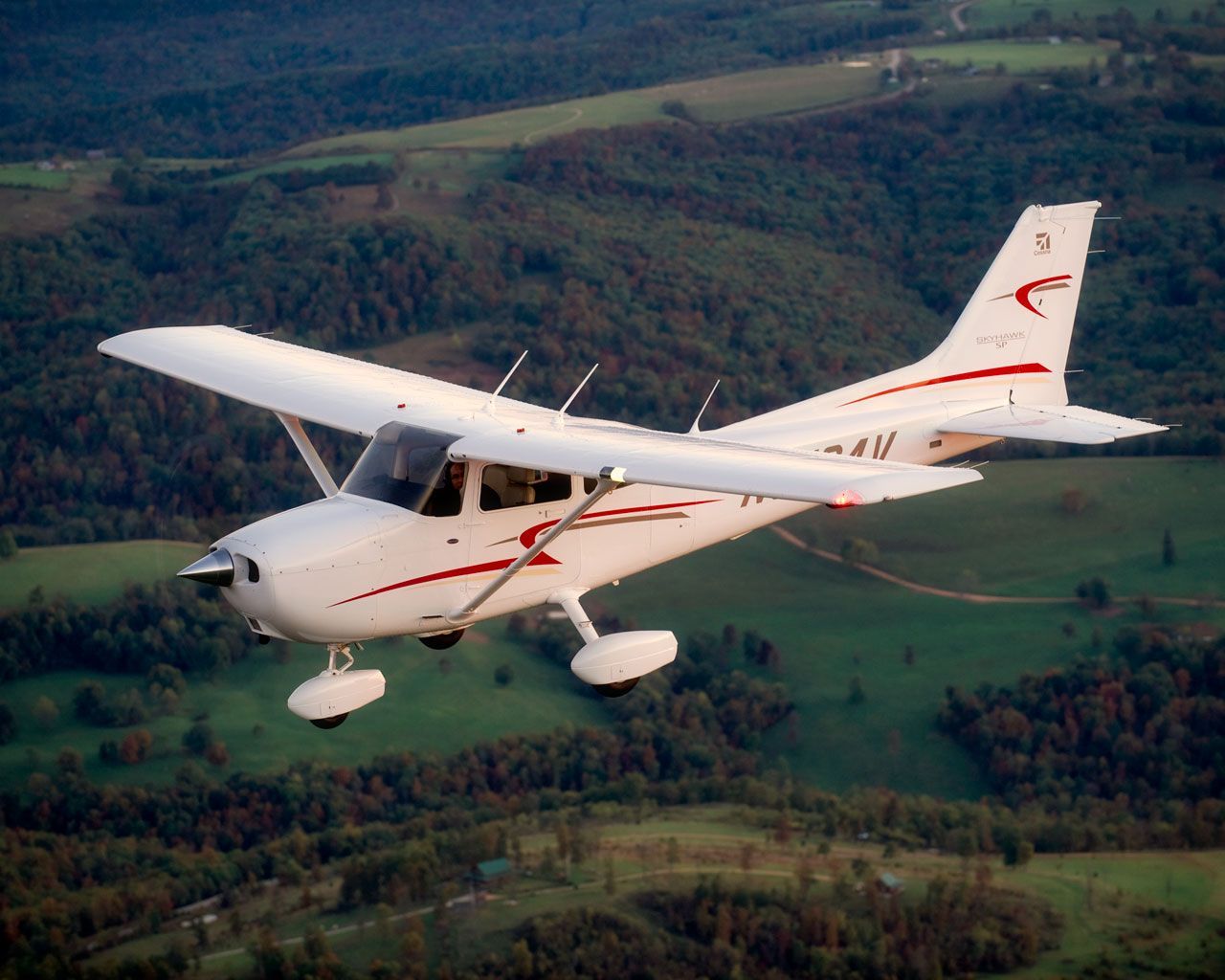  Cessna Hintergrundbild 1280x1024. Cessna Skyhawk