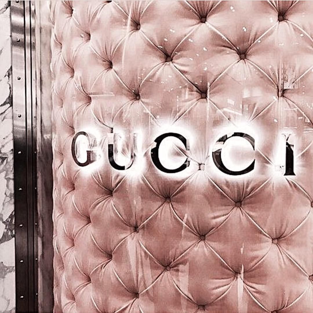  Rosegold Hintergrundbild 1080x1080. Gucci Rose Gold Aesthetic Wallpaper Free Gucci Rose Gold Aesthetic Background