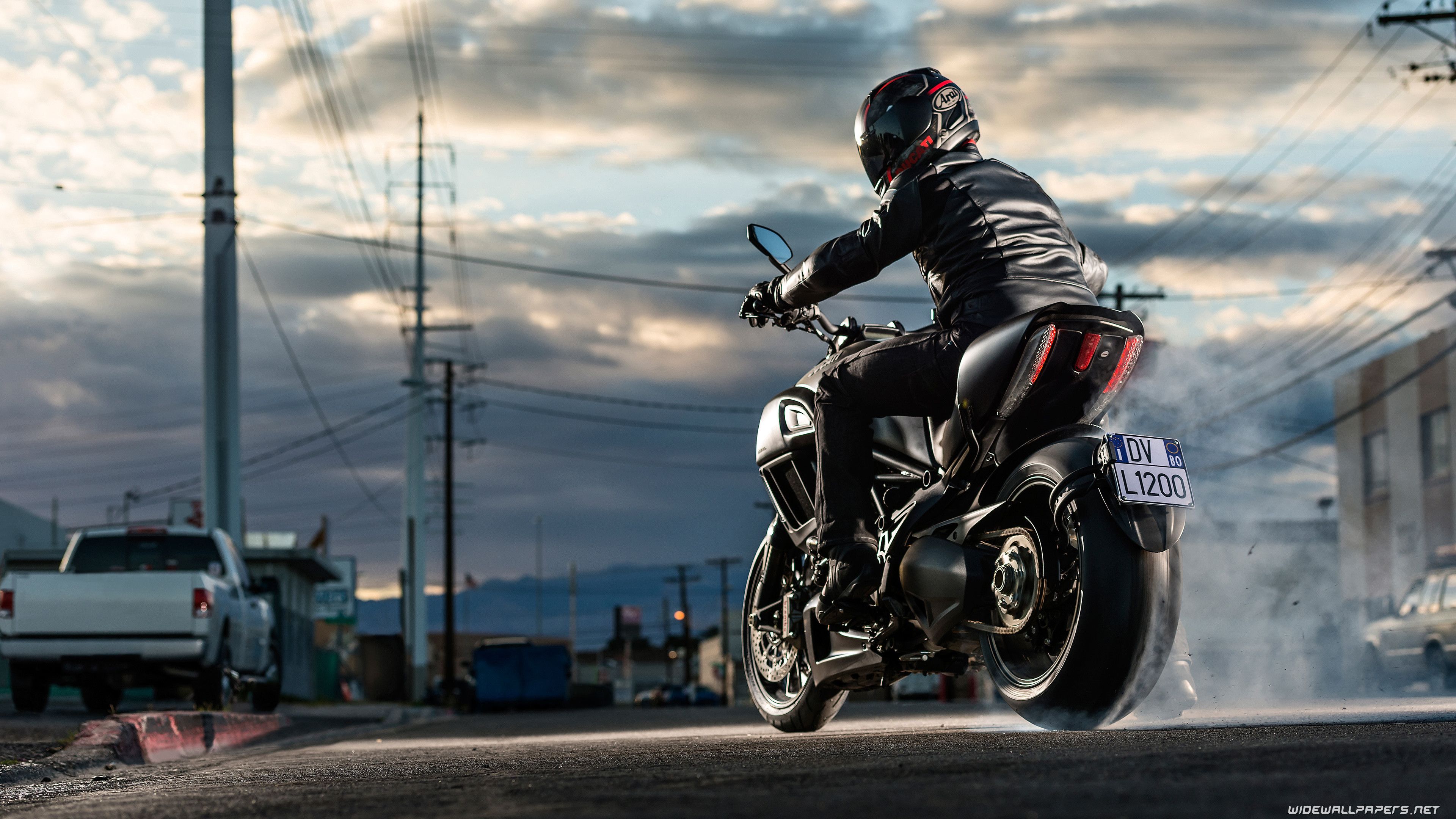  Motor Hintergrundbild 3840x2160. 4K Motorcycle Wallpaper Free 4K Motorcycle Background