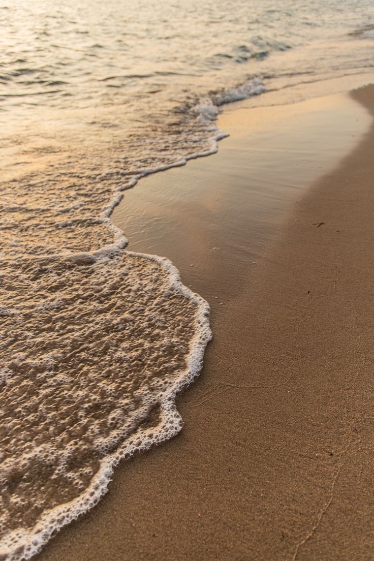  Sand Hintergrundbild 736x1104. The shore. Beach wallpaper iphone, Water background, Beach
