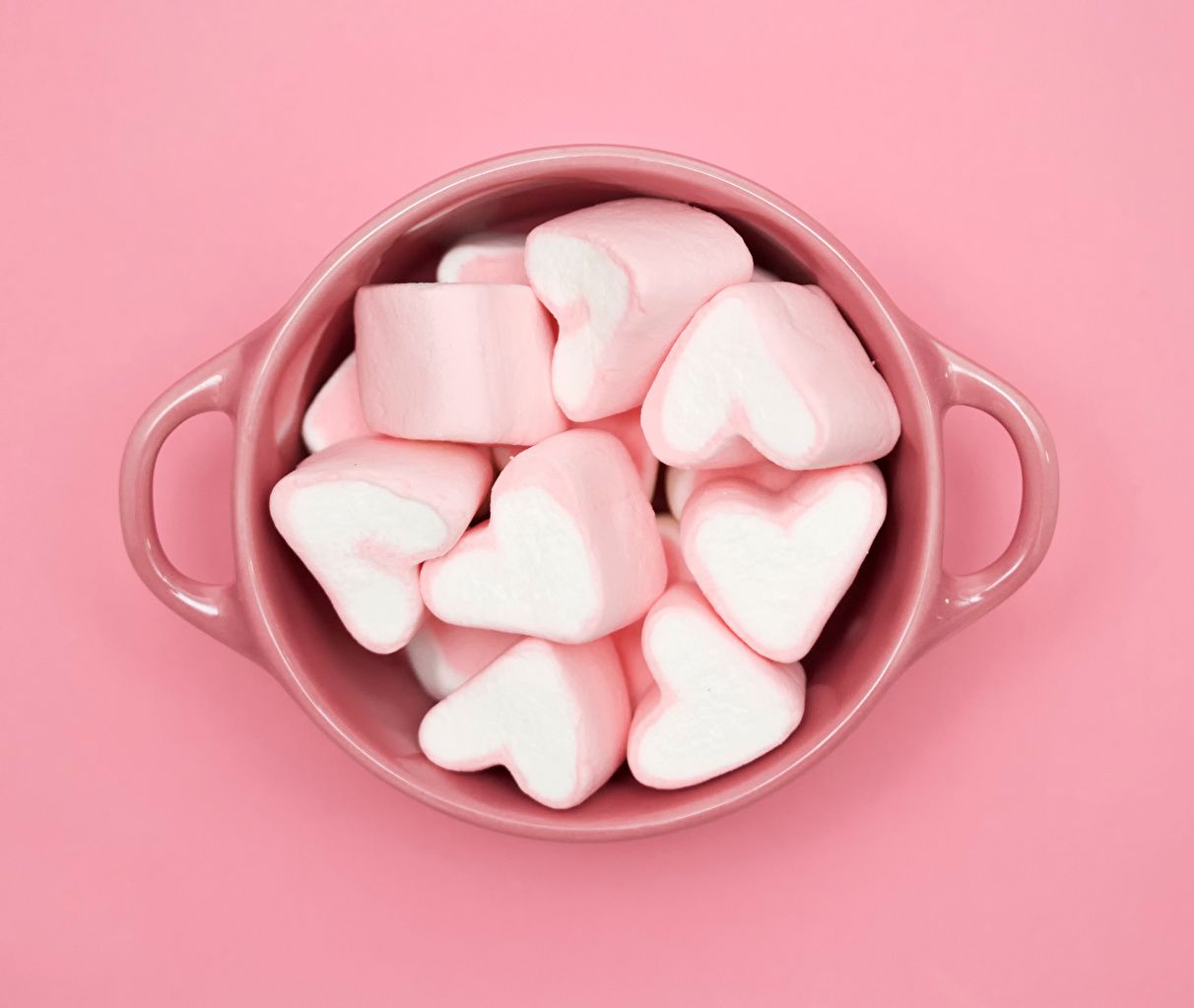 Süßigkeiten Hintergrundbild 1212x1024. Fotos Herz Bonbon Rosa Farbe Tasse Lebensmittel hautnah Süßware