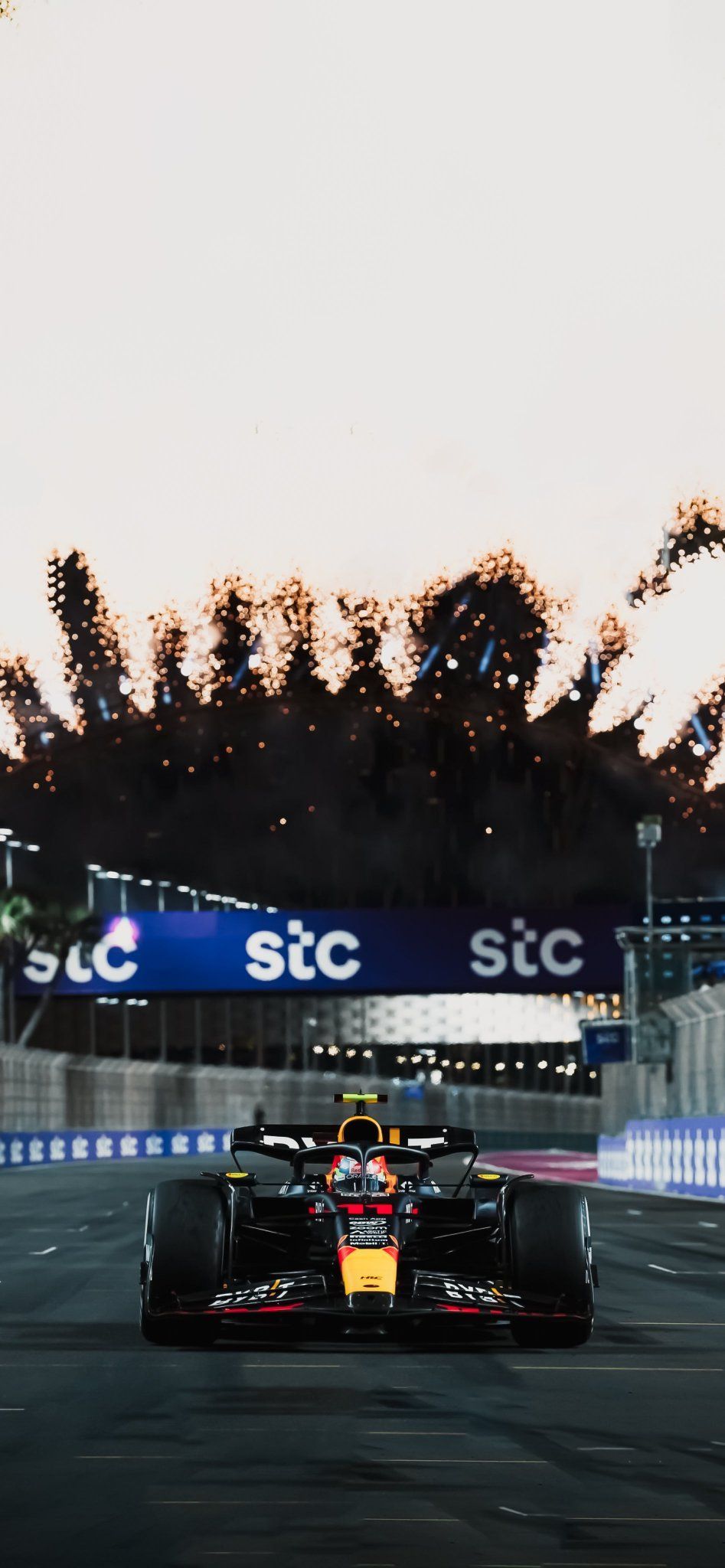  Formel 1 Autos Hintergrundbild 947x2048. F1 JPG