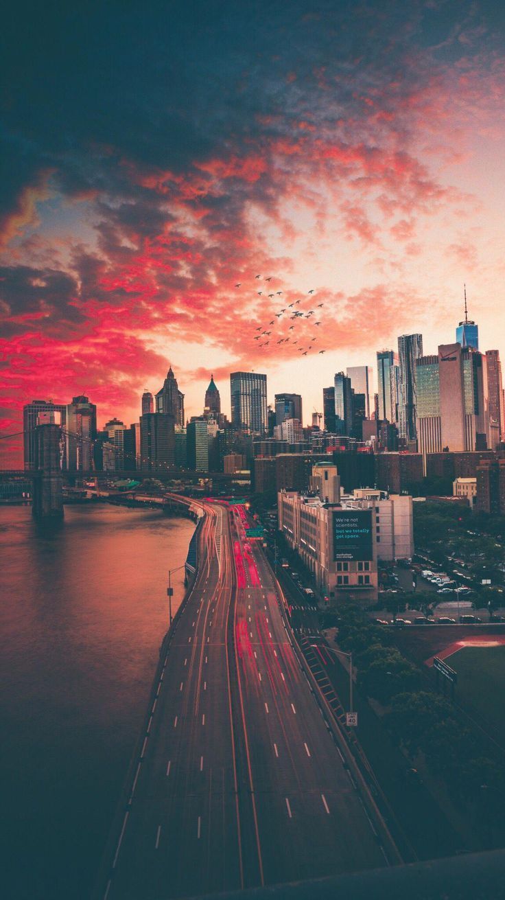  New York Skyline Hintergrundbild 736x1311. Aesthetic NYC Wallpaper
