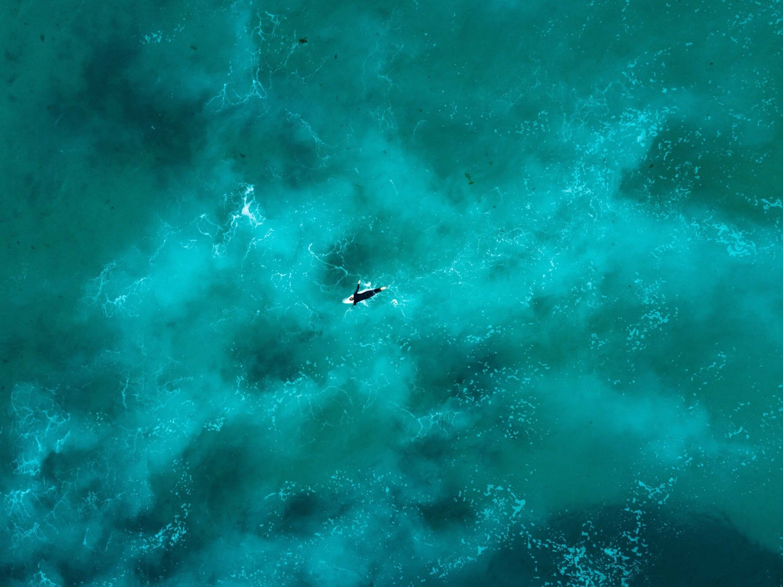  Tauchen Hintergrundbild 2560x1919. Tauchen Sie unter die Oberfläche: Eine Einführung in den Tiefseebergbau