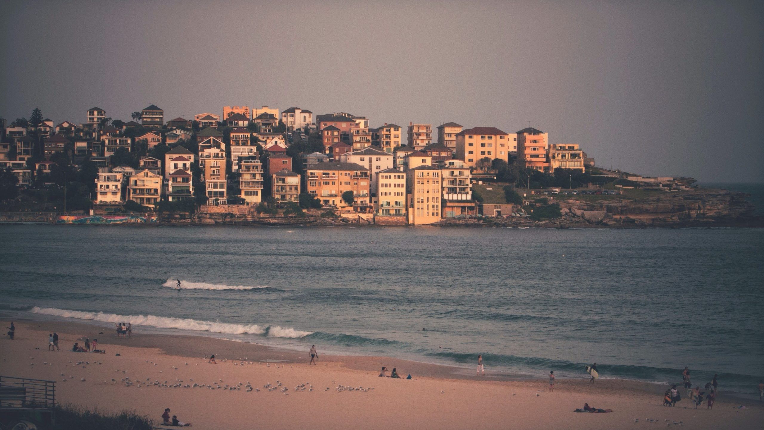  Sydney Hintergrundbild 2560x1440. Bondi Beach Sydney Australia