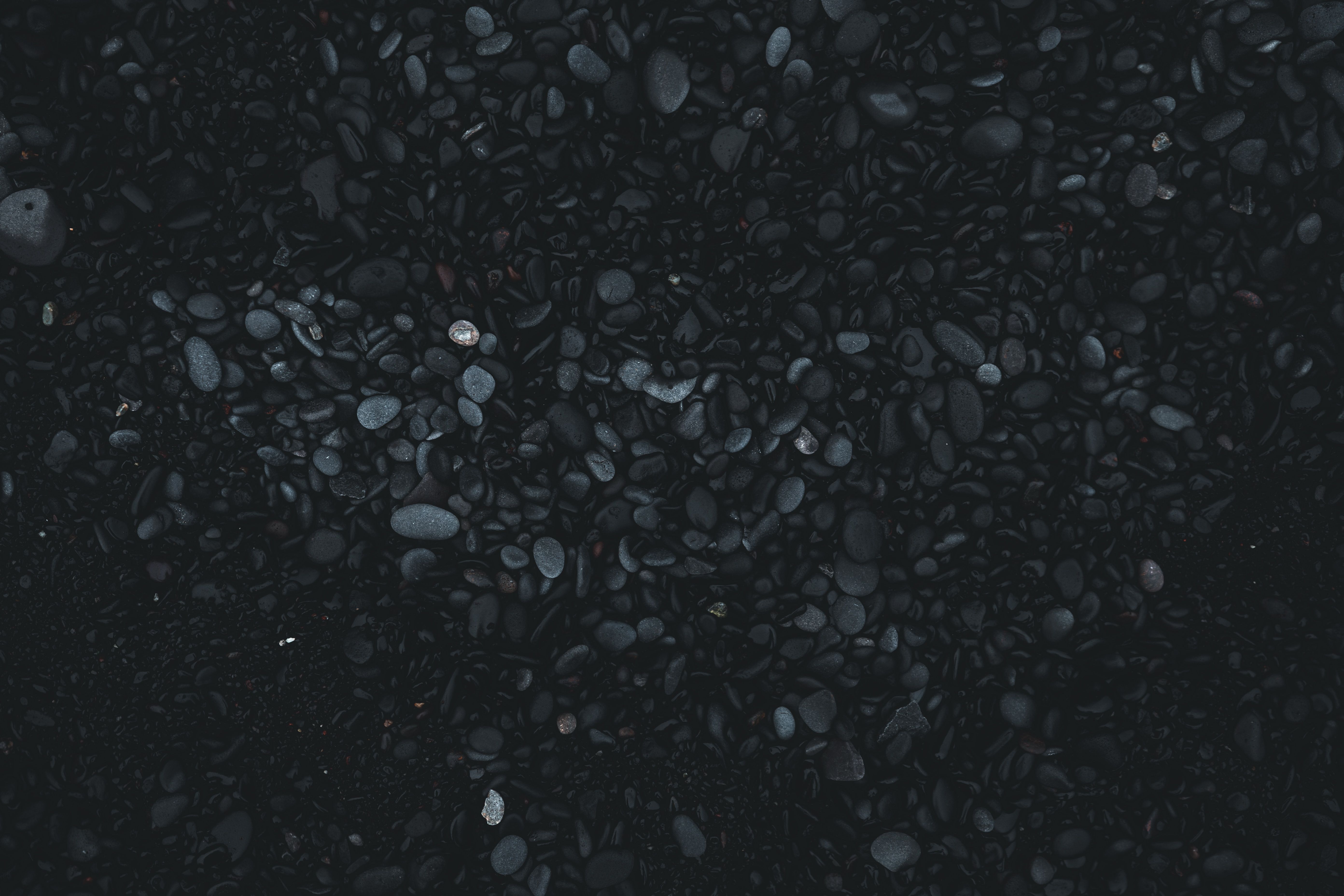 Schwarz Hintergrundbild 5568x3712. Kostenlose Hintergrundbilder Schwarze Und Weiße Steine Auf Dem Boden, Bilder Für Ihren Desktop Und Fotos