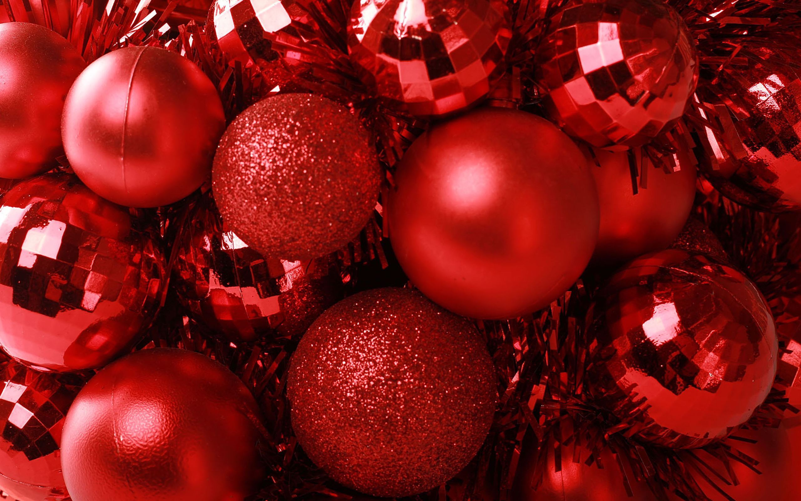  Weihnachtskugeln Hintergrundbild 2560x1600. Bright Red. Holiday season christmas, Christmas facebook cover, Christmas