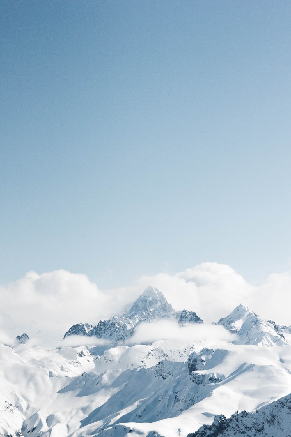  Berge Winter Hintergrundbild 1000x1500. Bilder zum Thema Schneeberge. Kostenlose Bilder auf herunterladen