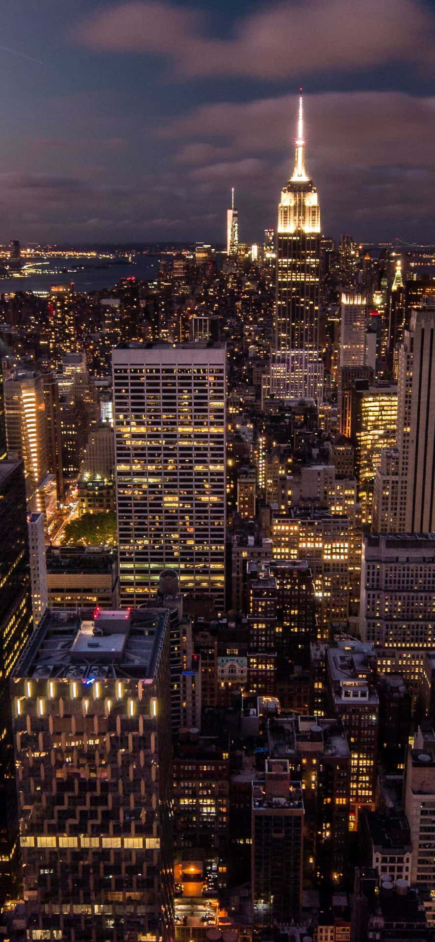  New York Bei Nacht Hintergrundbild 887x1920. Download New York City Lit Night iPhone Wallpaper