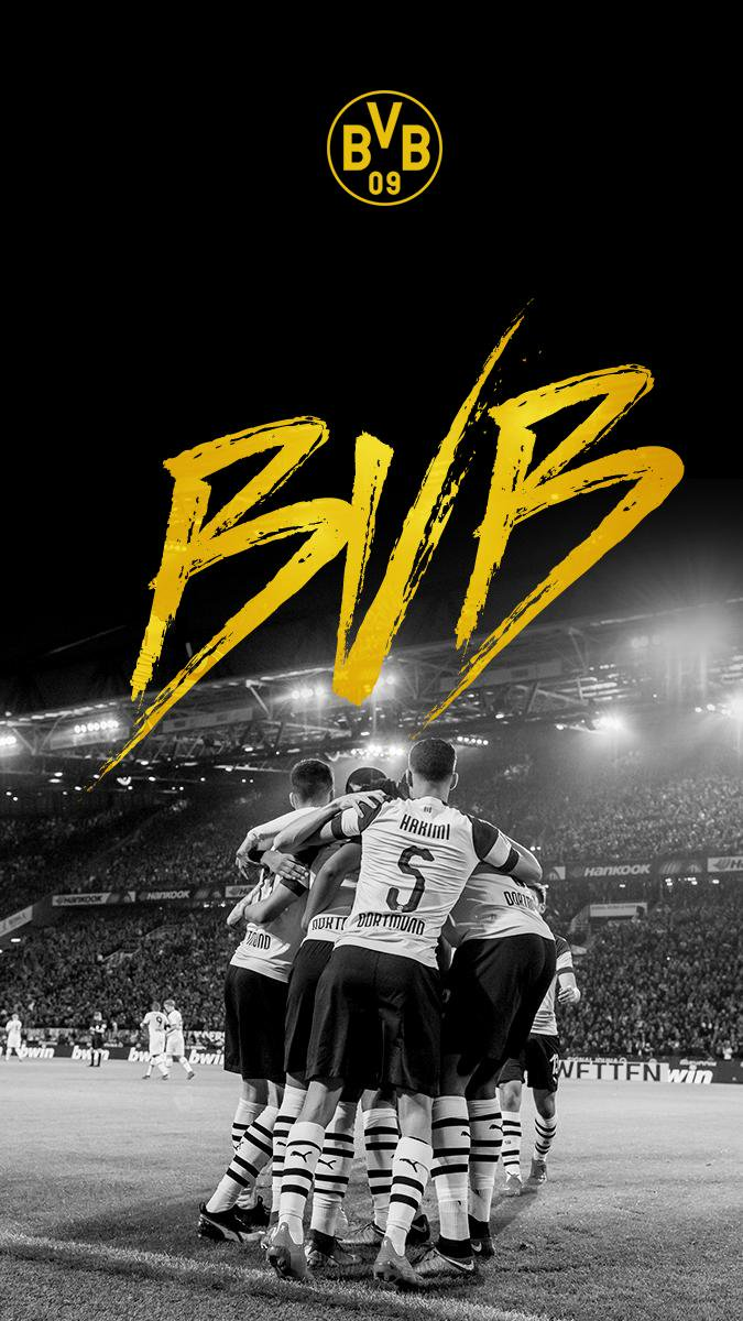 Borussia Dortmund Hintergrundbild 675x1200. Borussia Dortmund. Football wallpaper, Sports graphic design, Borussia dortmund