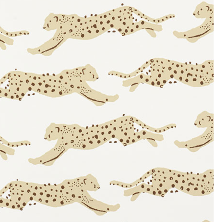  Leopardenmuster Hintergrundbild 896x924. Leaping Leopard Wallpaper American Dry Goods Co
