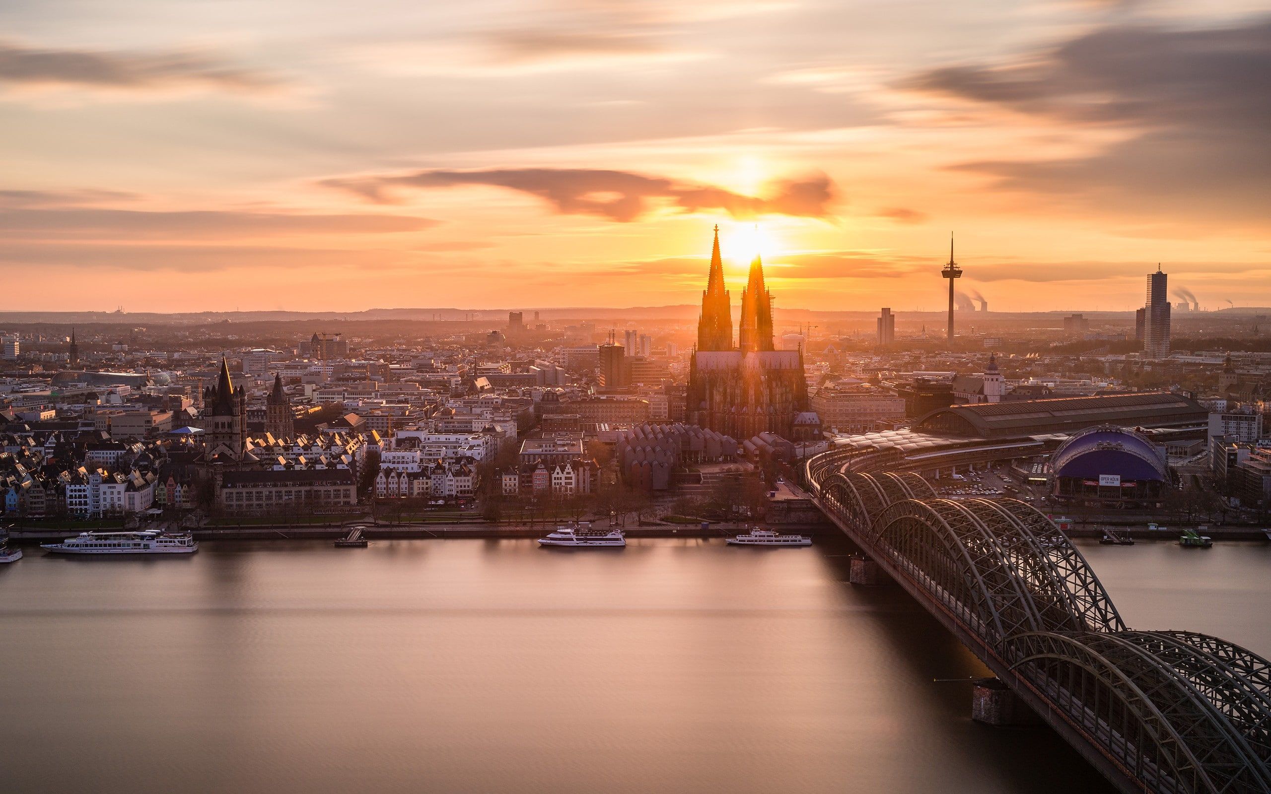  Köln Desktop Hintergrundbild 2560x1600. Cologne #köln #Germany #sunset Cologne Cathedral #Rhein K #wallpaper #hdwallpaper #desktop. Desktop wallpaper, Architecture wallpaper, Facebook cover photo