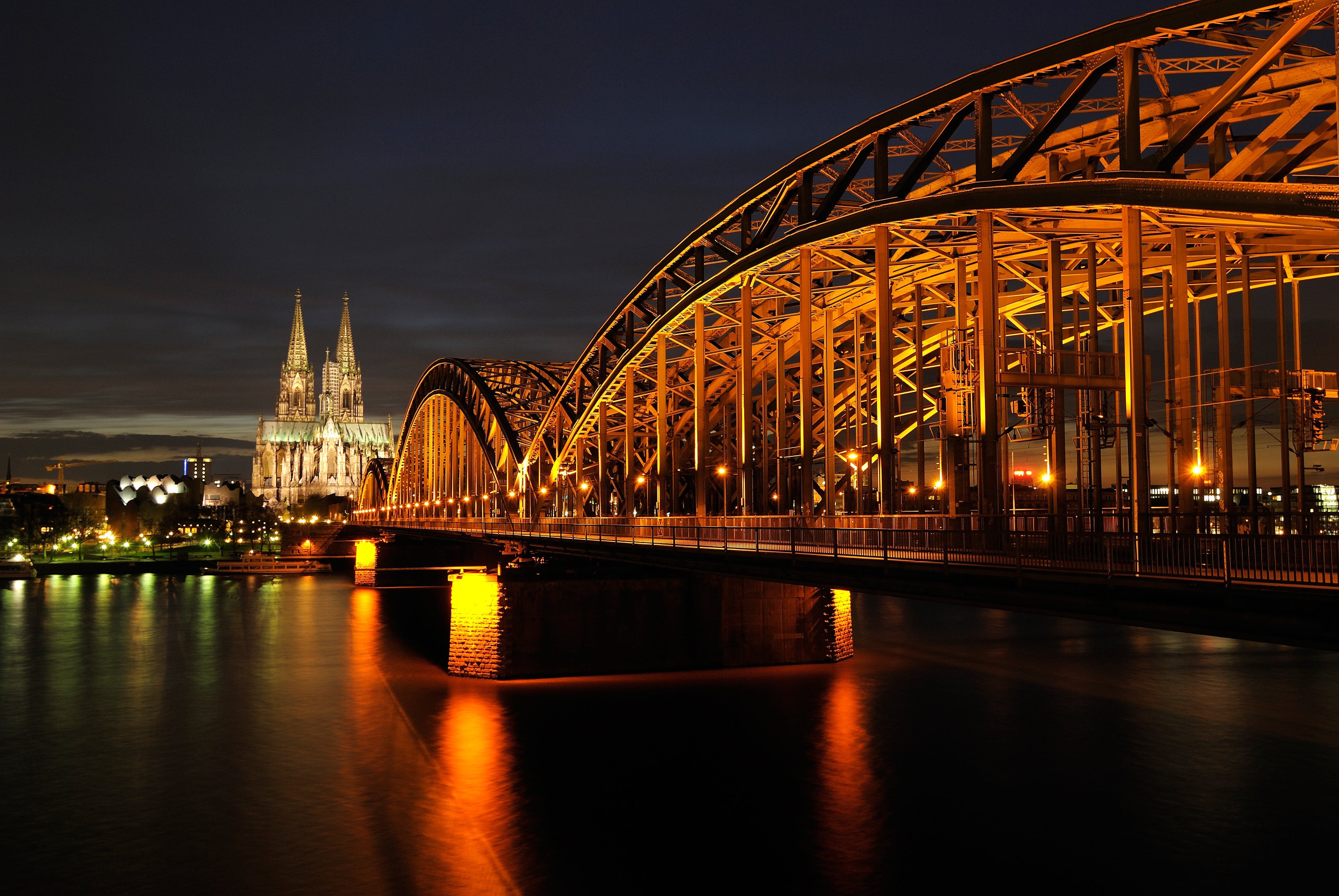  Köln Desktop Hintergrundbild 3872x2592. Köln Bilder Und Fotos · Kostenlos Downloaden · Stock Fotos