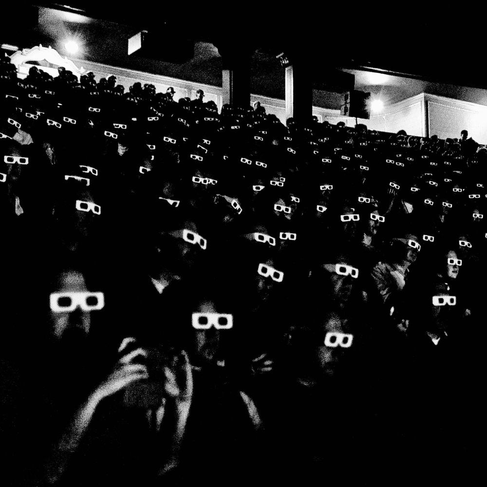  Kraftwerk Hintergrundbild 1000x1000. Live Review: Kraftwerk 3D At New York's United Palace Theatre (4 1)