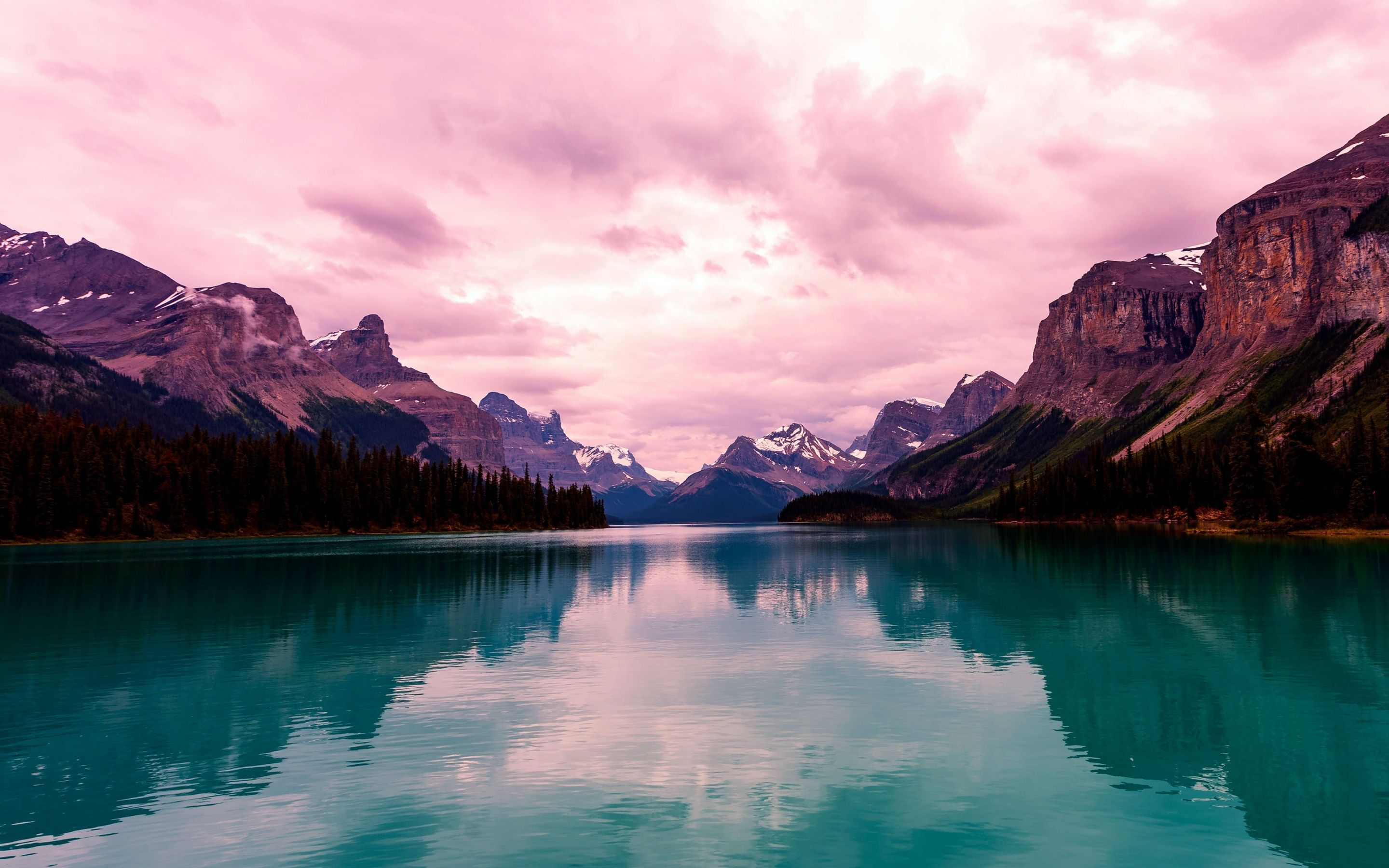  See Hintergrundbild 2880x1800. Maligne Lake Wallpaper 4K, Aesthetic, Canada, Purple sky