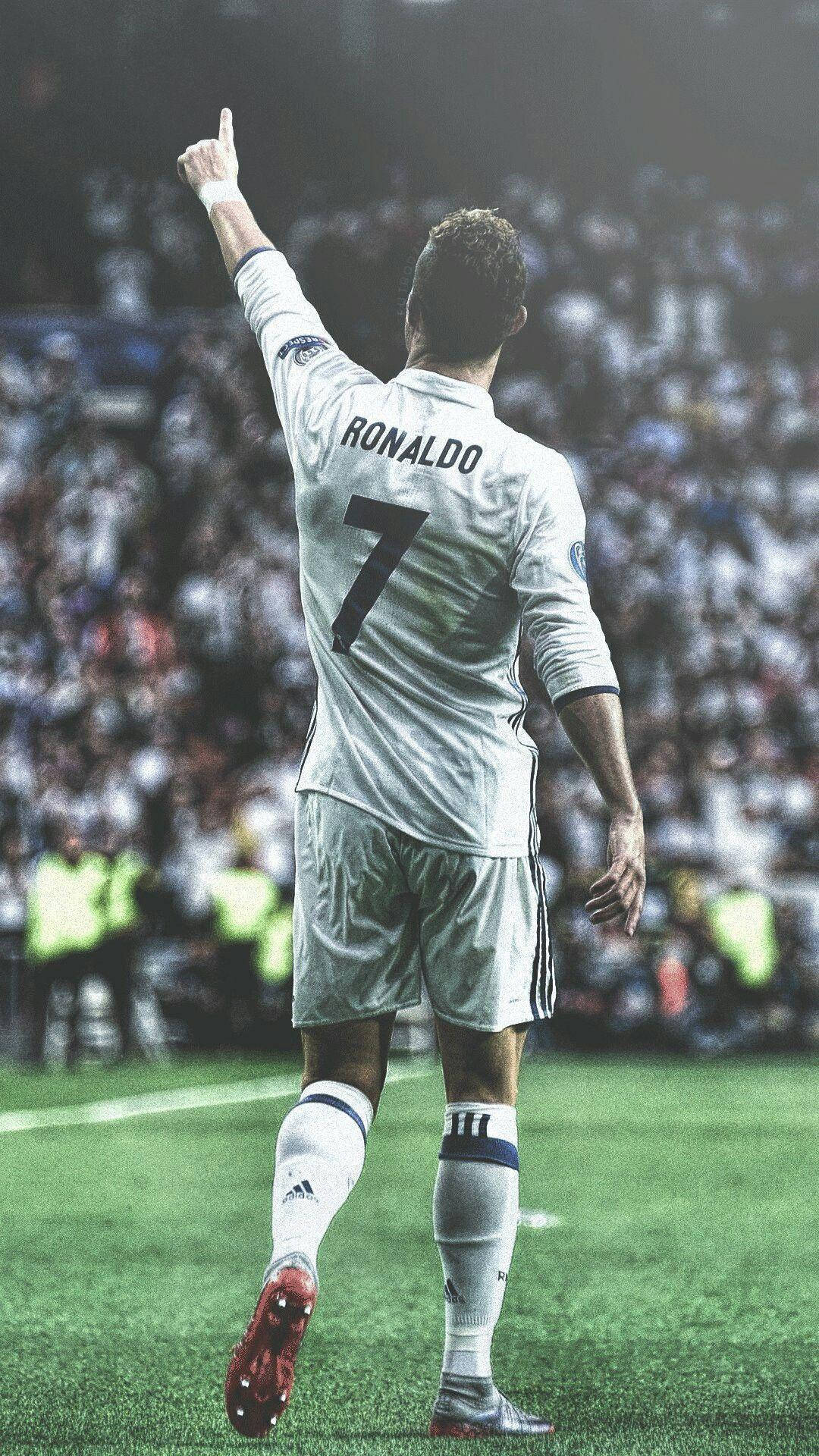  Cristiano Ronaldo Hintergrundbild 1080x1920. Download Pointing Up Cristiano Ronaldo iPhone Wallpaper