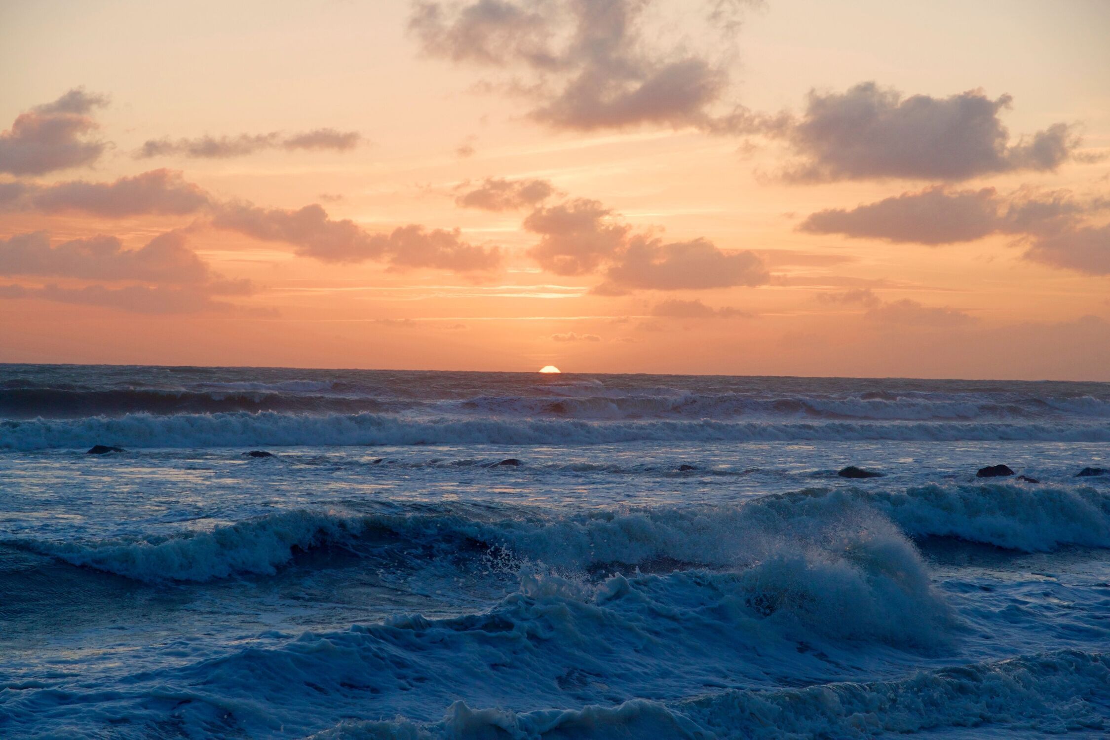  Küste Hintergrundbild 2249x1500. Neuseelands Küste mit Sonnenuntergang als Fotoprodukt bestellen