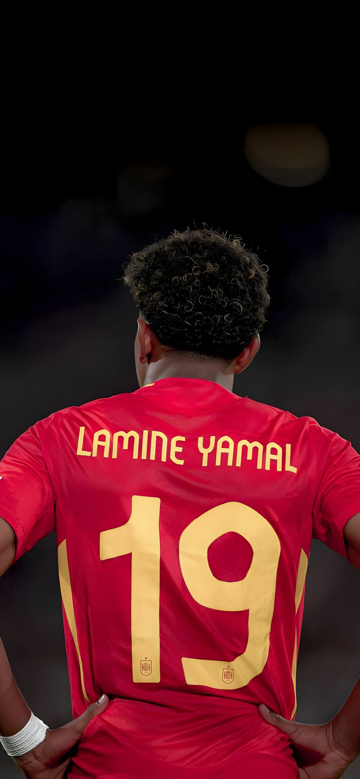  Lamine Yamal Hintergrundbild 1183x2560. Lamine Yamal Backview Football Wallpaper Sports Wallpaper