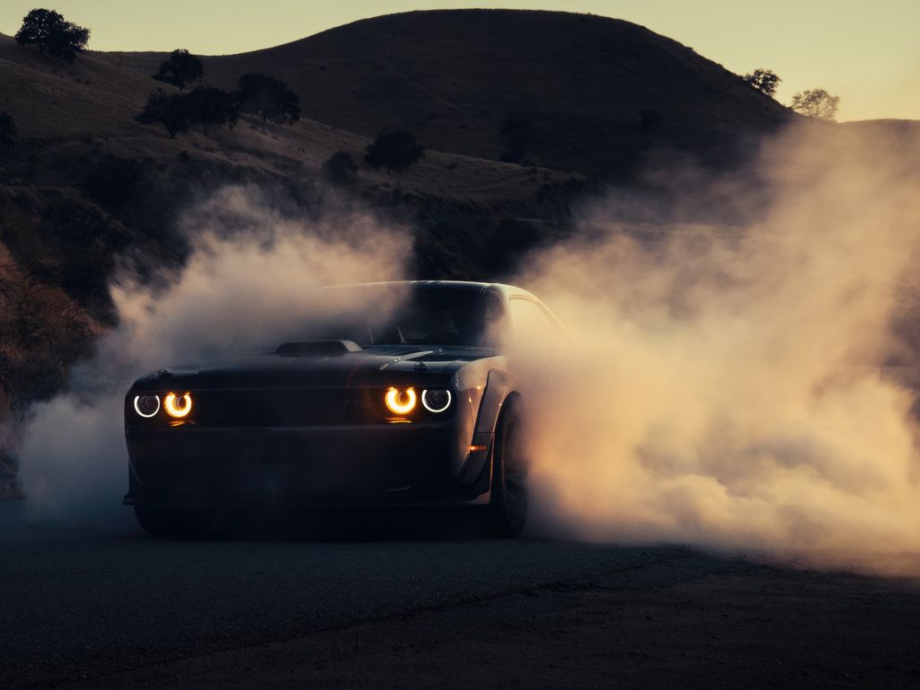  Dodge Challenger Hintergrundbild 1024x768. Dodge Challenger Drifting In Style Wallpaper, 1024x768 Resolution HD 4k Wallpaper, Image, Background, Photos and Picture