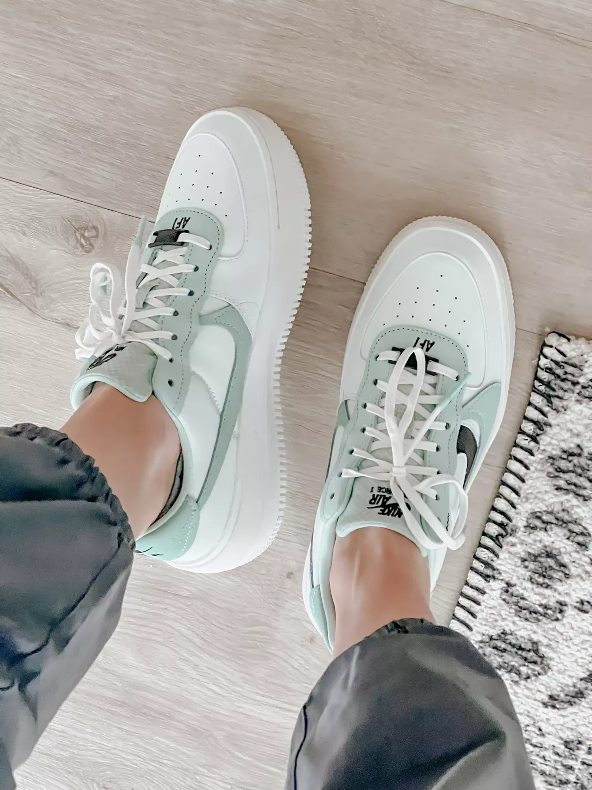  Nike Air Force Hintergrundbild 1181x1575. Women's Nike Air Force 1 Low curated